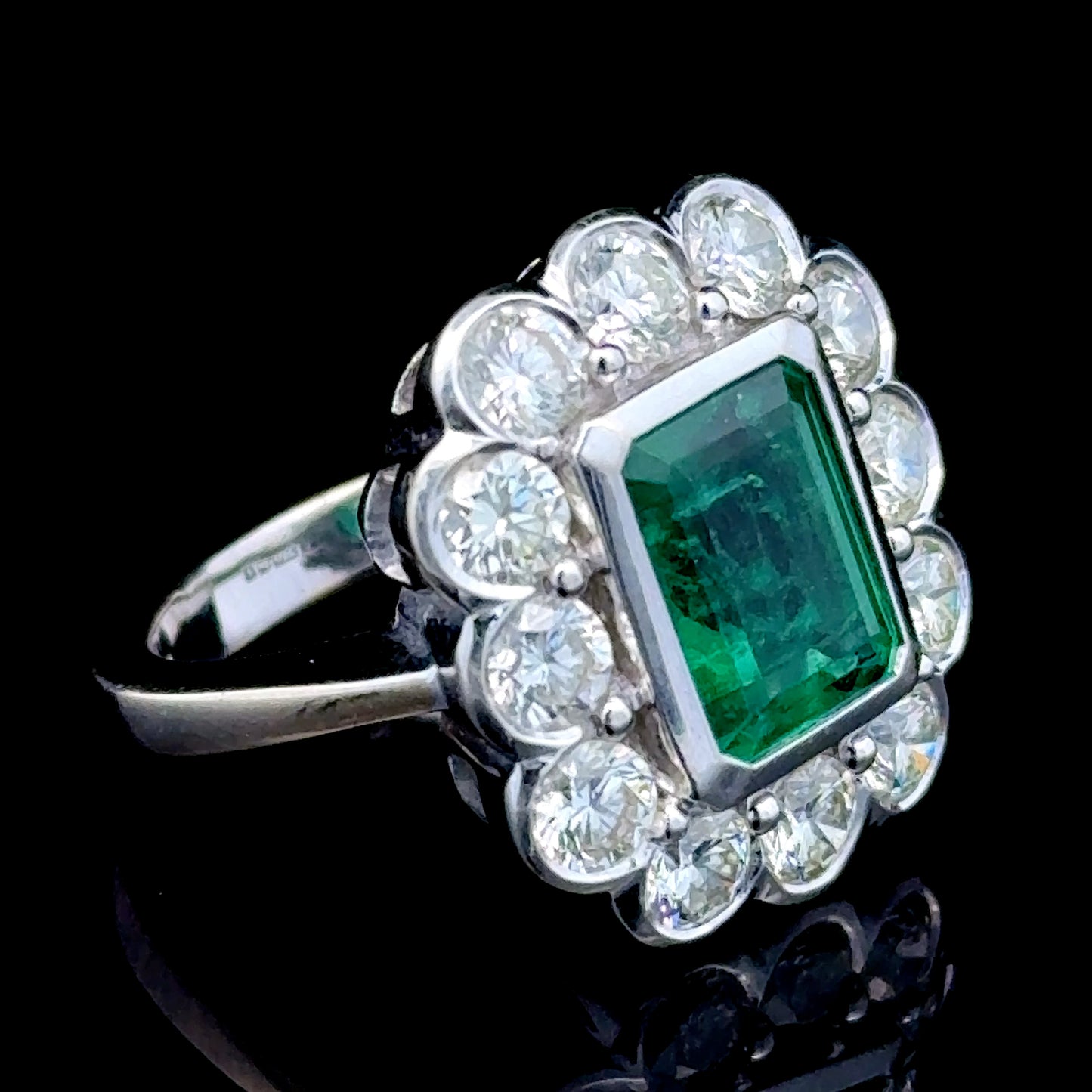 18K White Gold Emerald & Diamond Cluster Ring APPX D:2.0 CTS , E:2.8 CTS