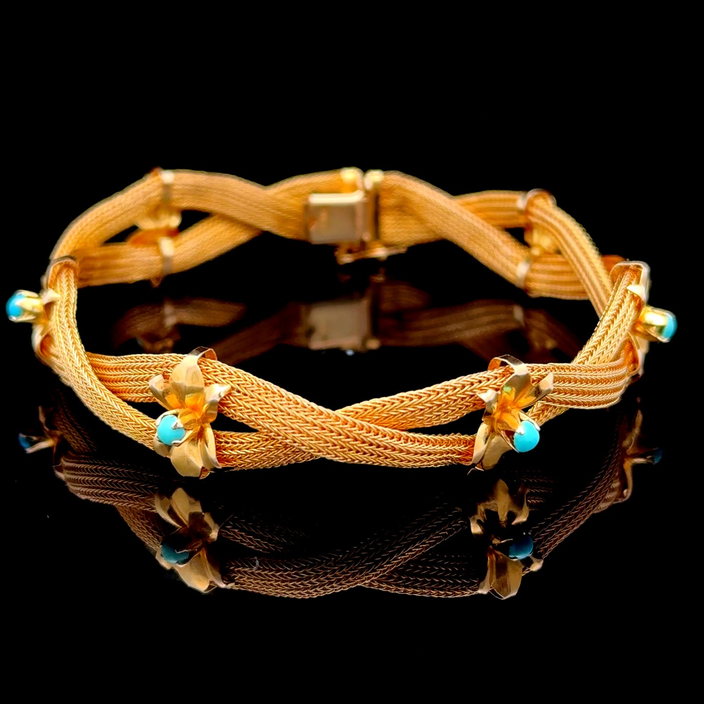 18K Yellow Gold & Turquoise Bracelet