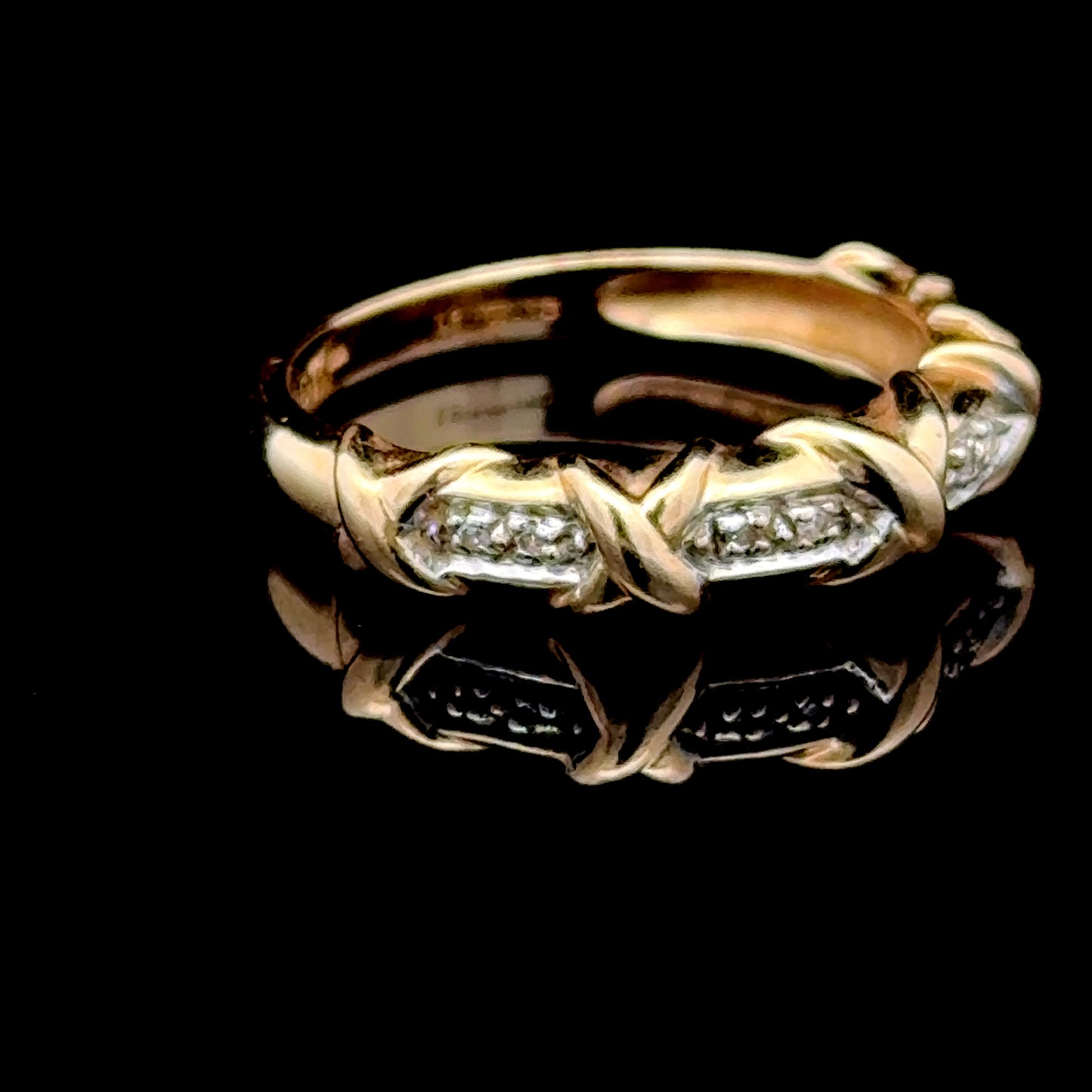 9K Yellow Gold Hugs & Kisses Diamond Ring