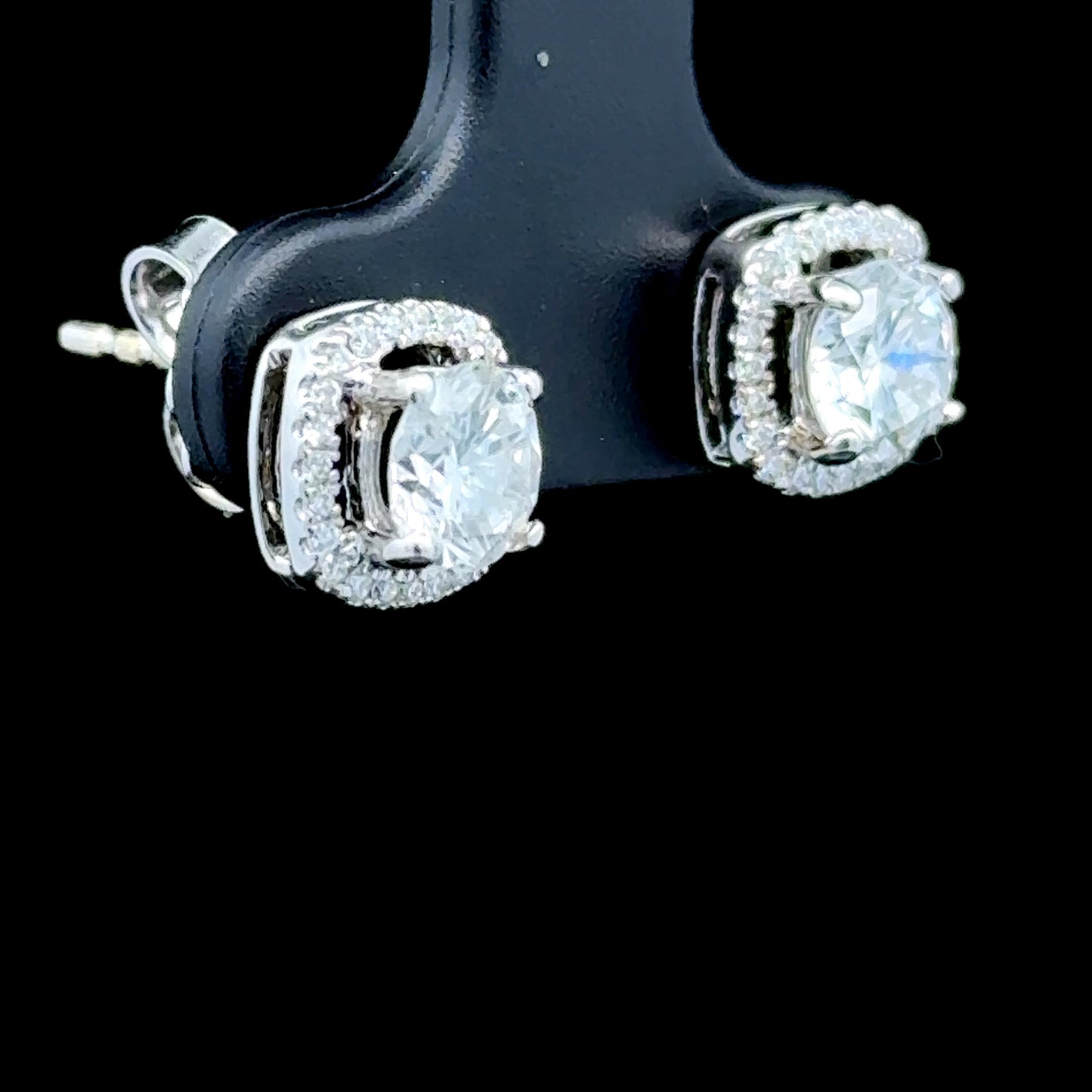 18K White Gold Diamond Halo Studs APPX C:1.0 CTS ,  TOTAL: 1.25 CTS