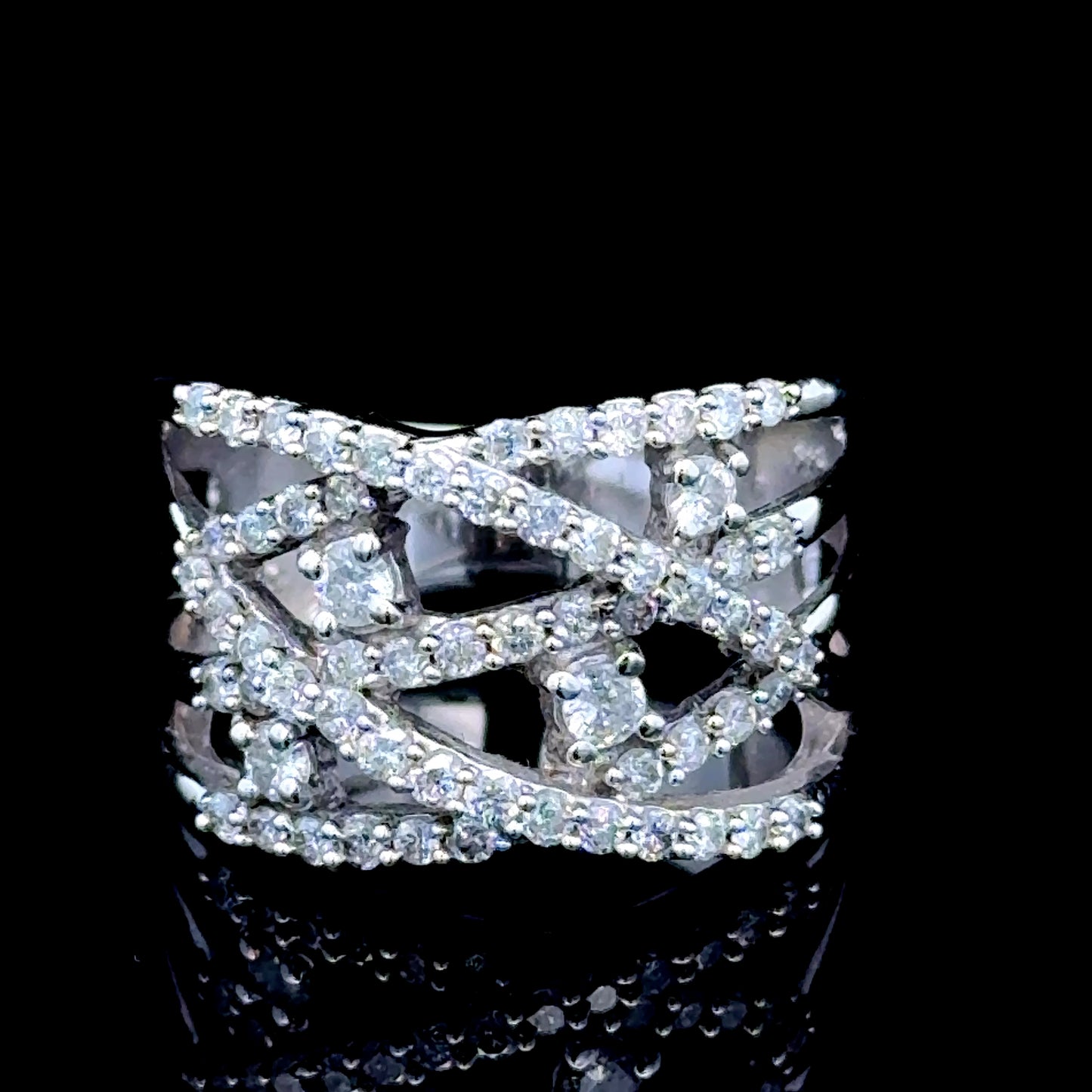 14K White Gold Diamond Criss Cross Band APPX 1.0 CTS