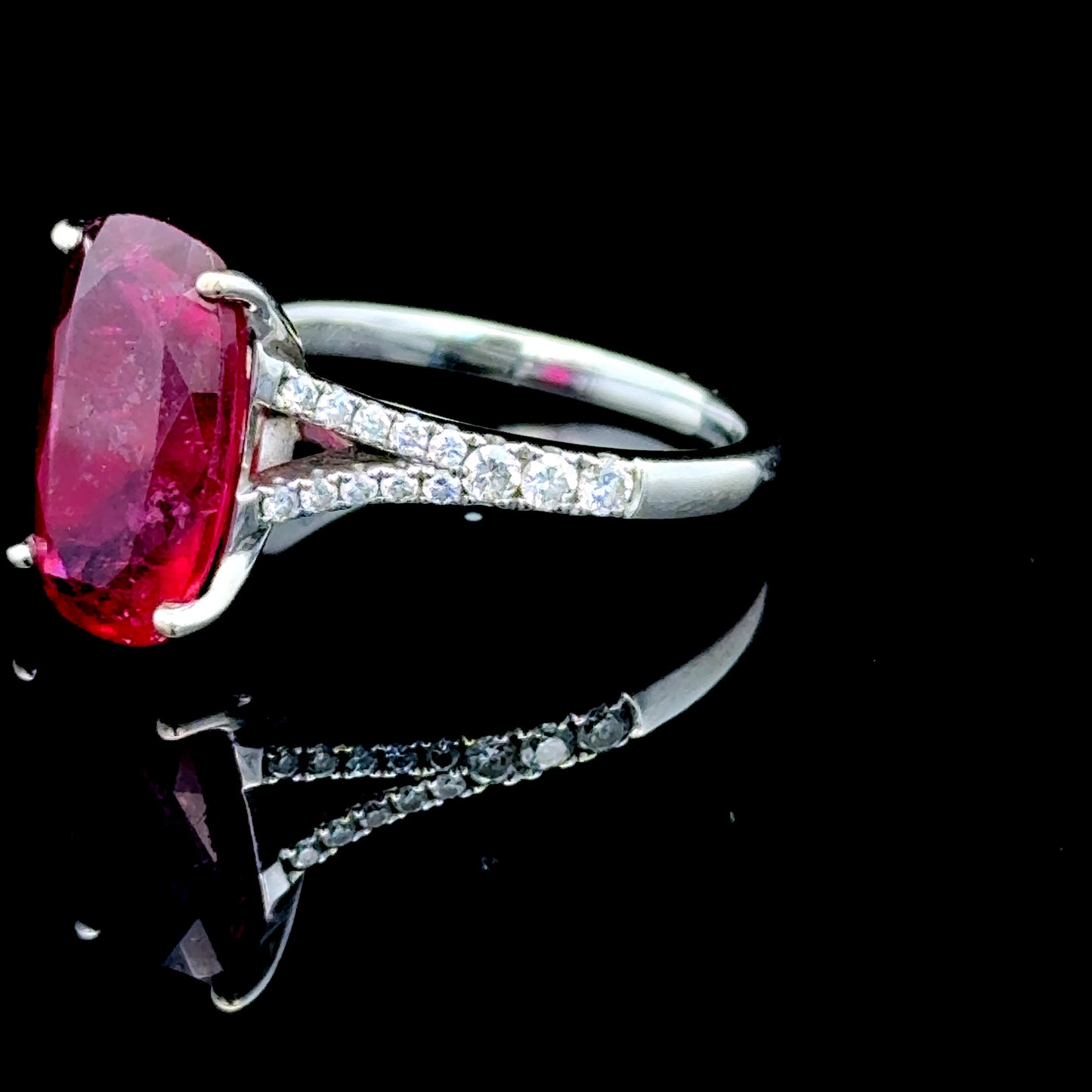 18K White Gold Tourmaline & Diamond Ring