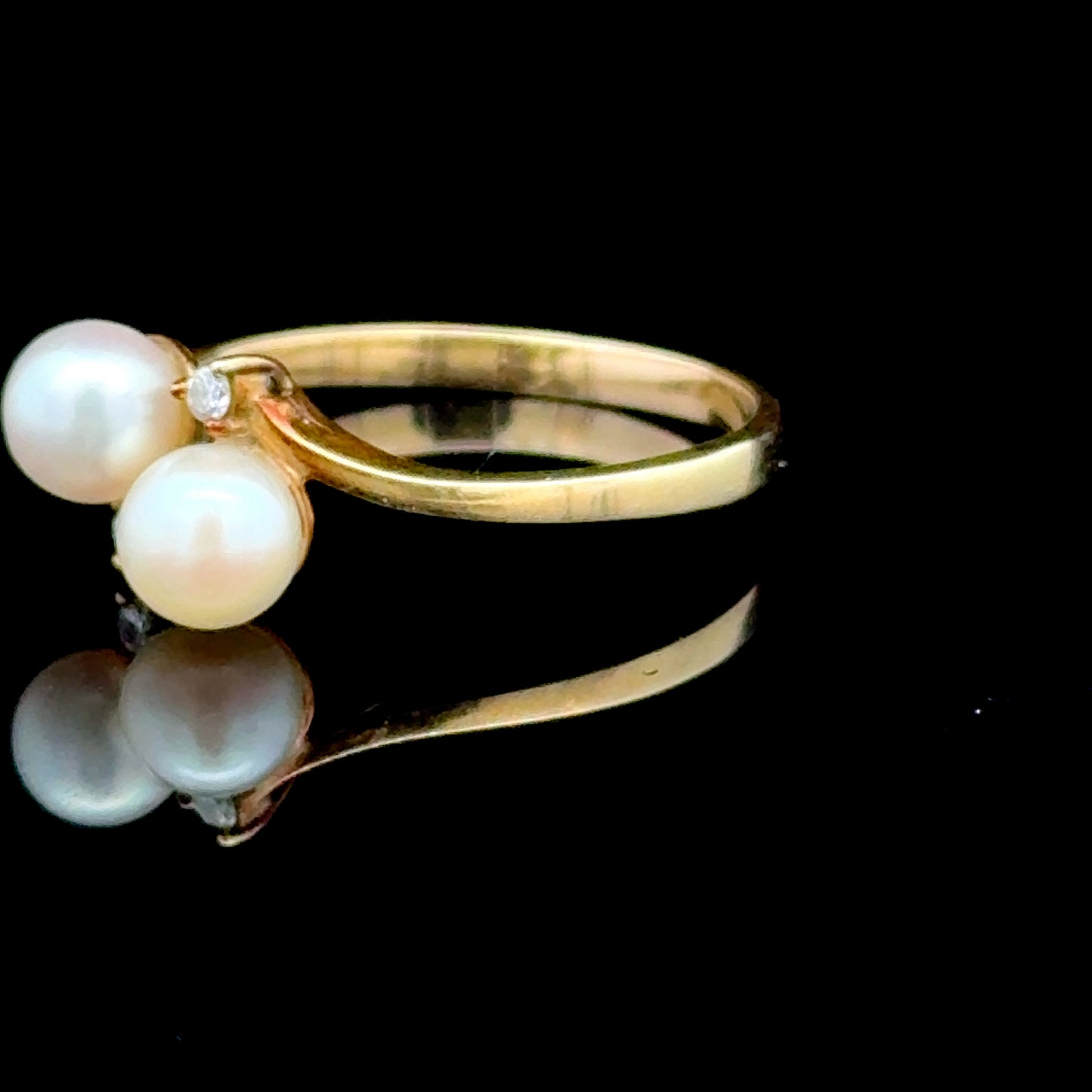 14K Yellow Gold Pearl & Diamond 2 Stone Ring