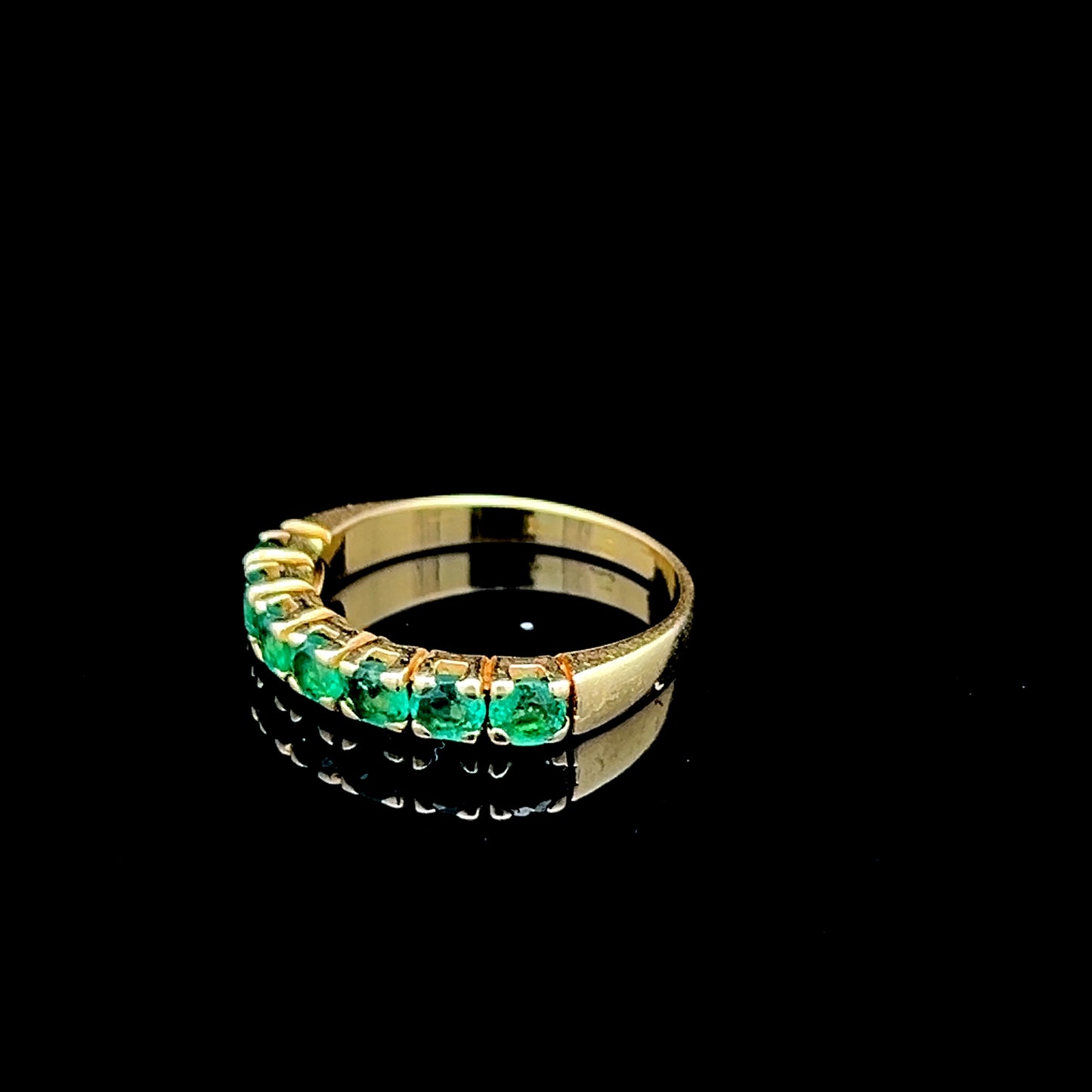 18K Yellow Gold 7 Stone Emerald Ring