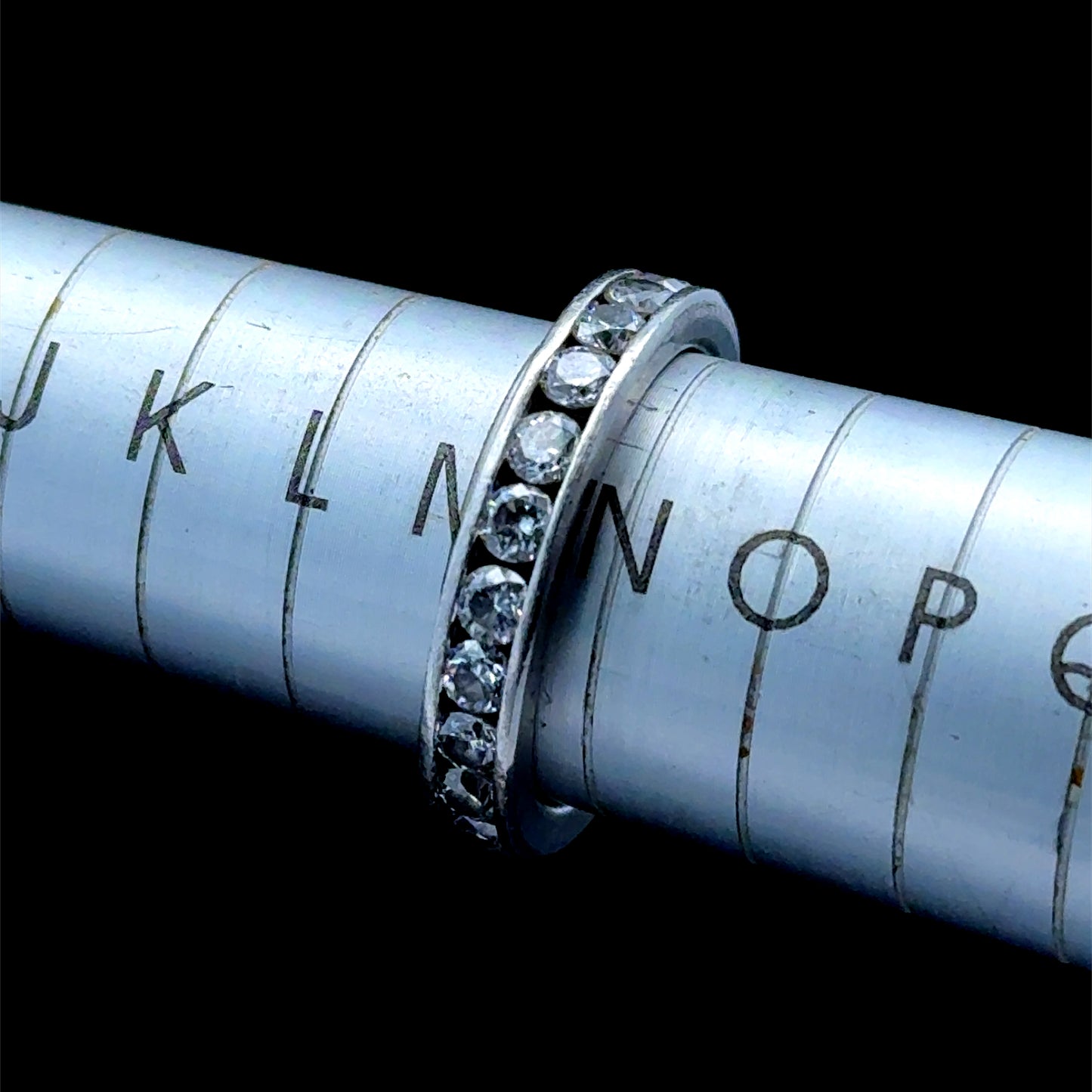 Platinum Channel Set Diamond Full Eternity APPX 2.0 CTS