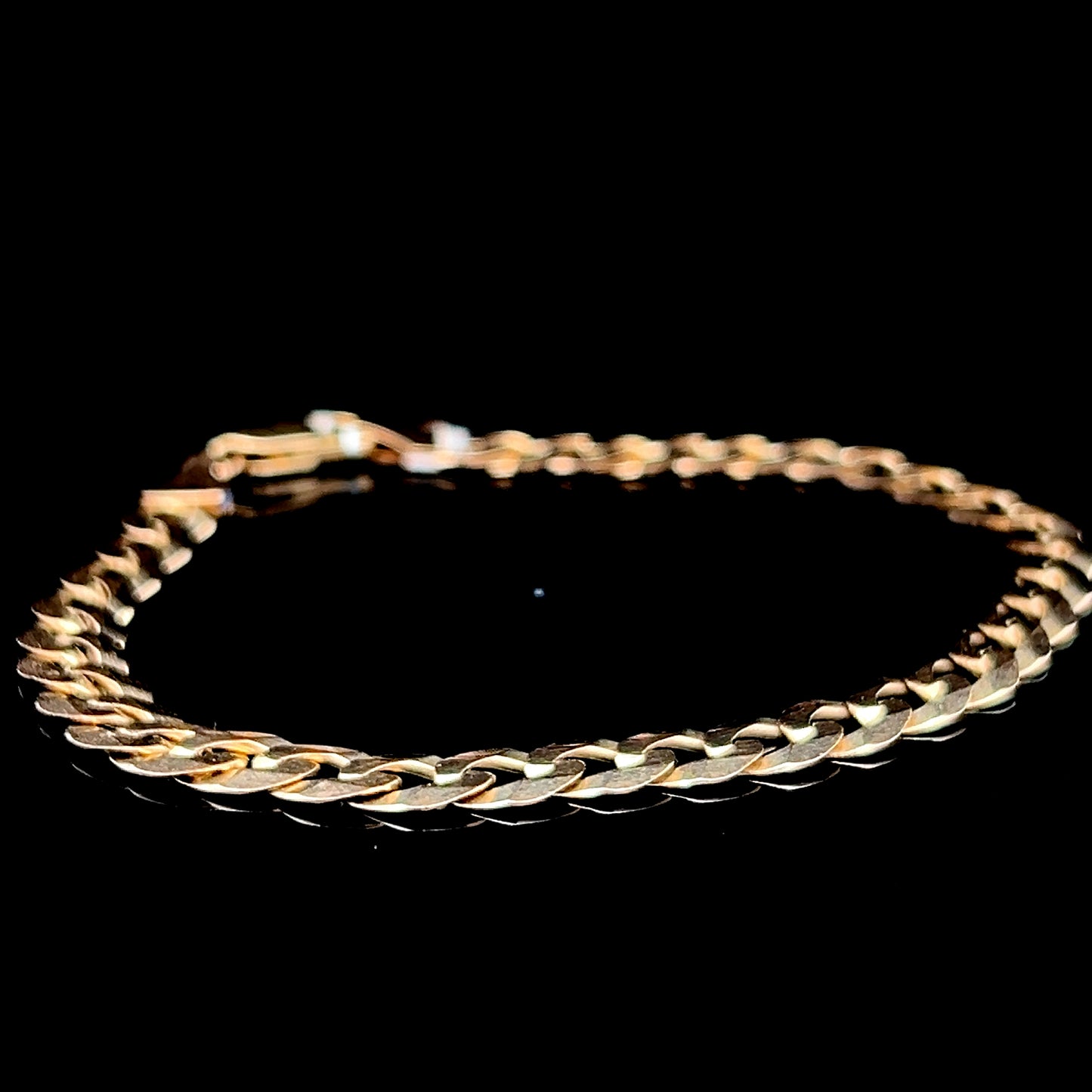9K Yellow Gold Curb Chain Bracelet