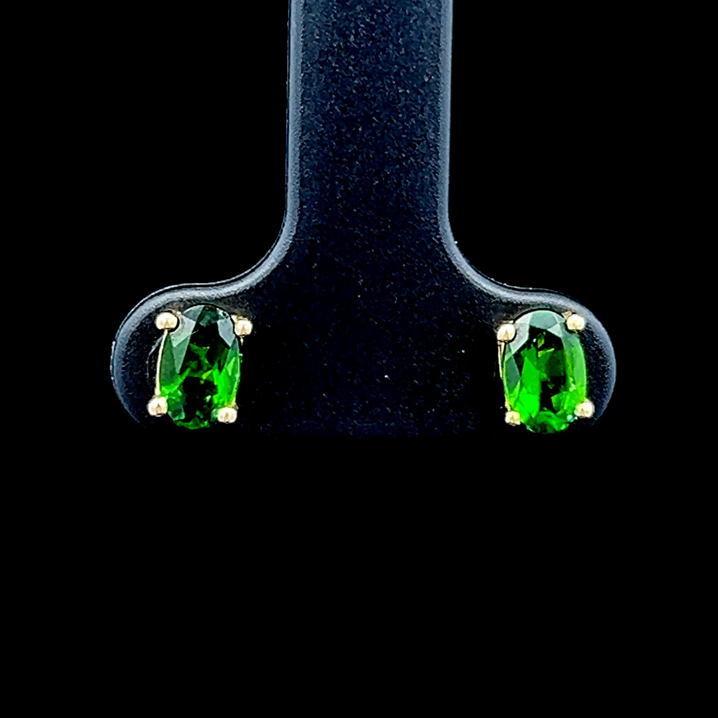 9K Yellow Gold Green Chrome Diopside Studs