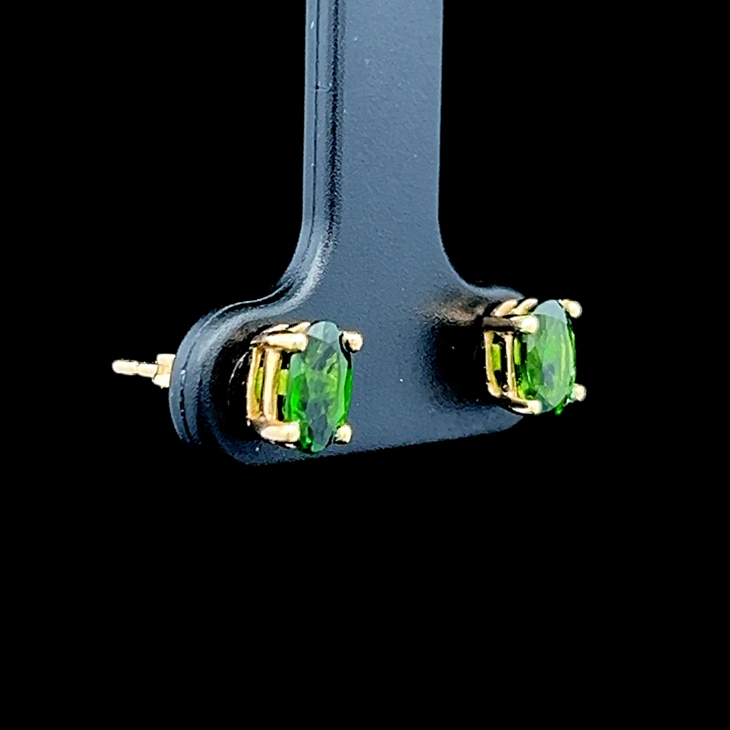 9K Yellow Gold Green Chrome Diopside Studs