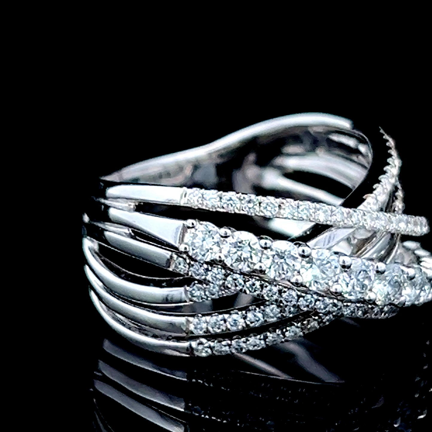 18K White Gold Diamond Dress Ring APPX 1.9 CTS