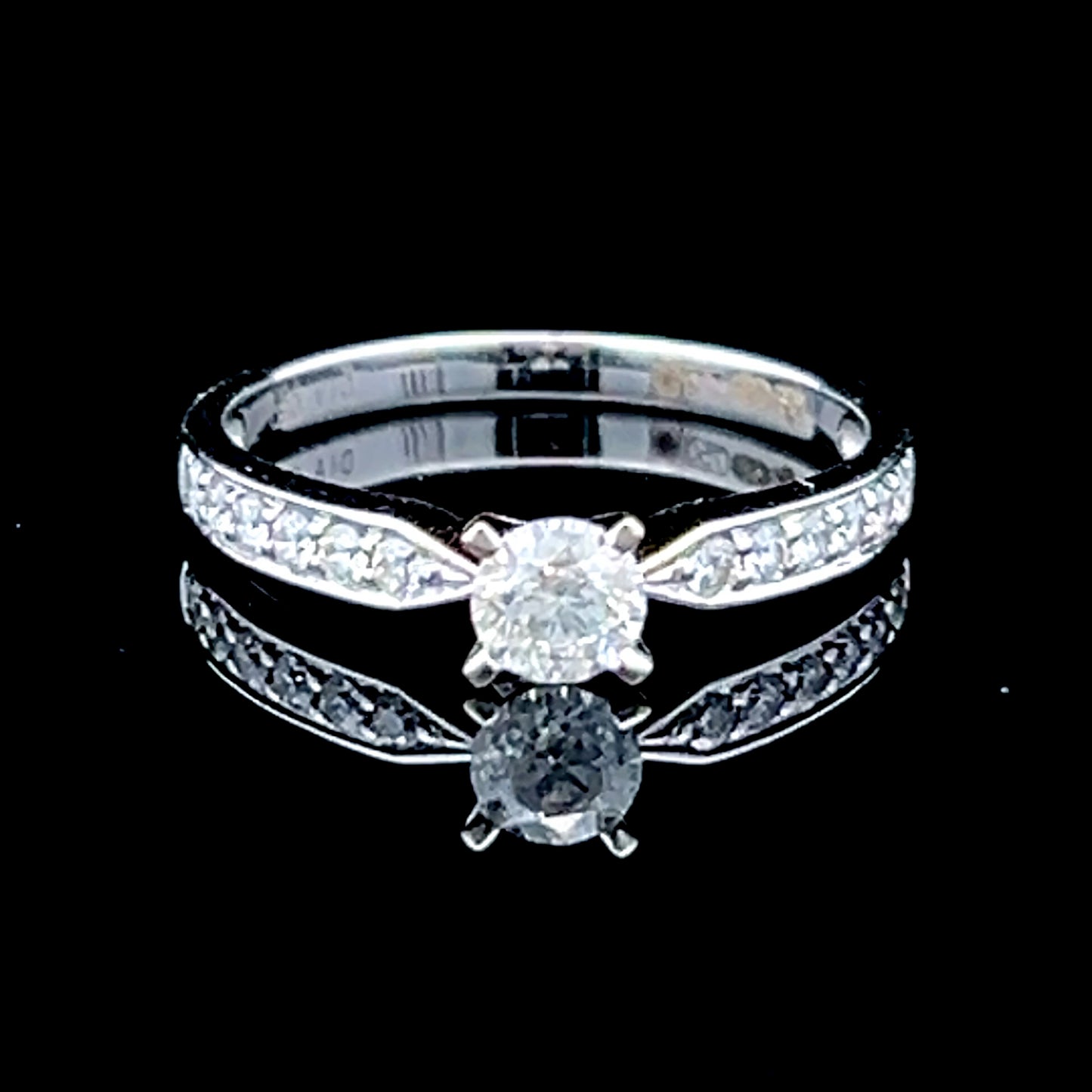 18K White Gold Single Stone With Diamond Shoulders APPX 0.5 CTS