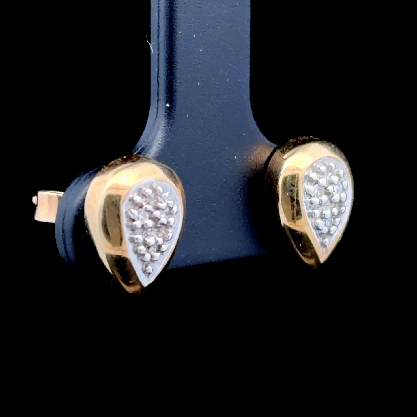 9K Yellow Gold Pear Shaped Diamond Studs