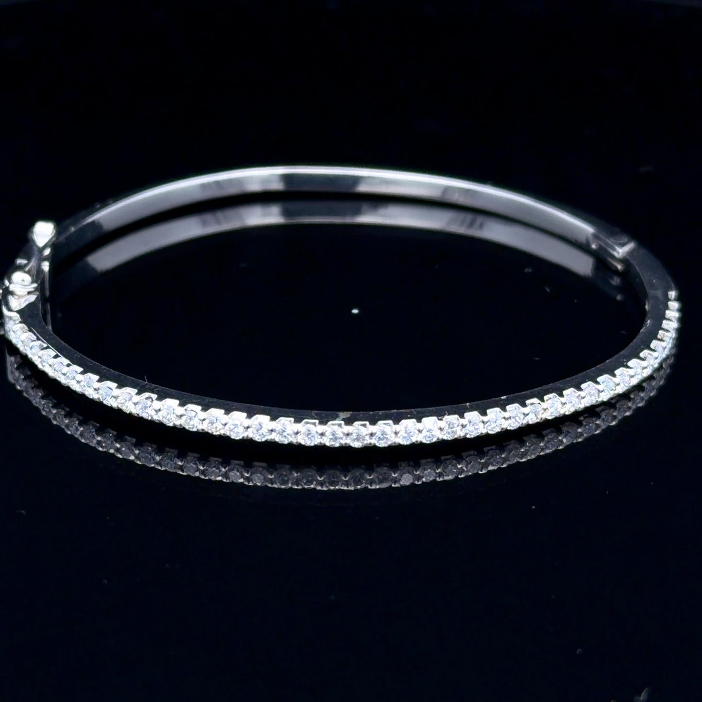 18K White Gold Diamond Bangle APPX 1.25 CTS