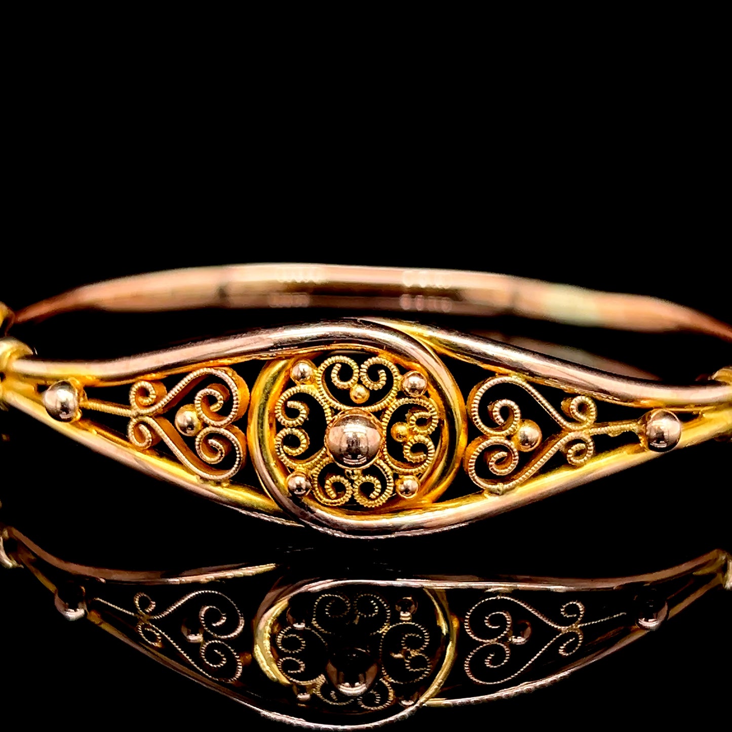 9K Yellow Gold Ornate Bangle