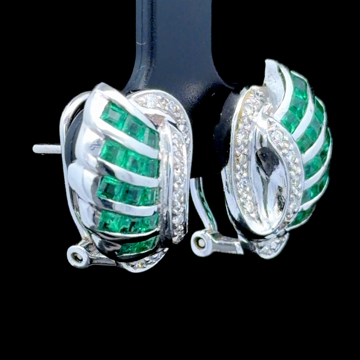 18K White Gold Emerald & Diamond Clip Stud Earrings