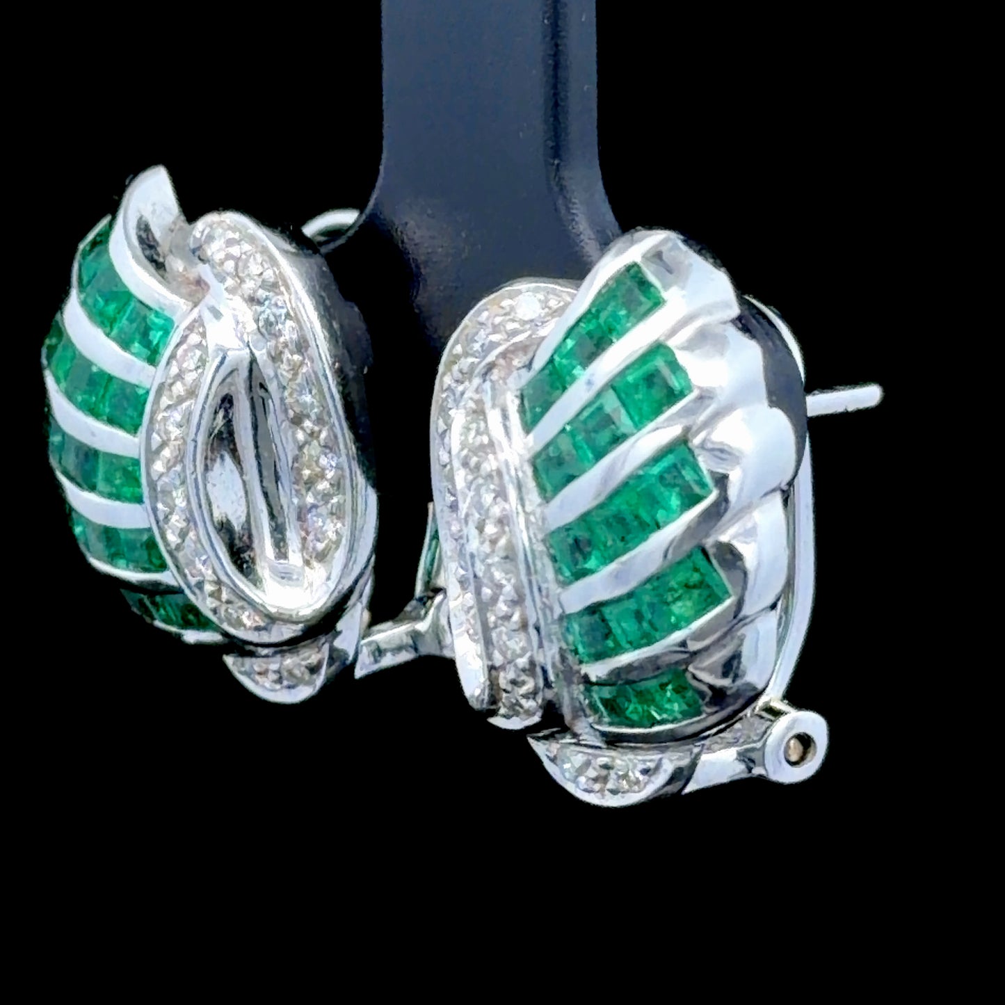18K White Gold Emerald & Diamond Clip Stud Earrings