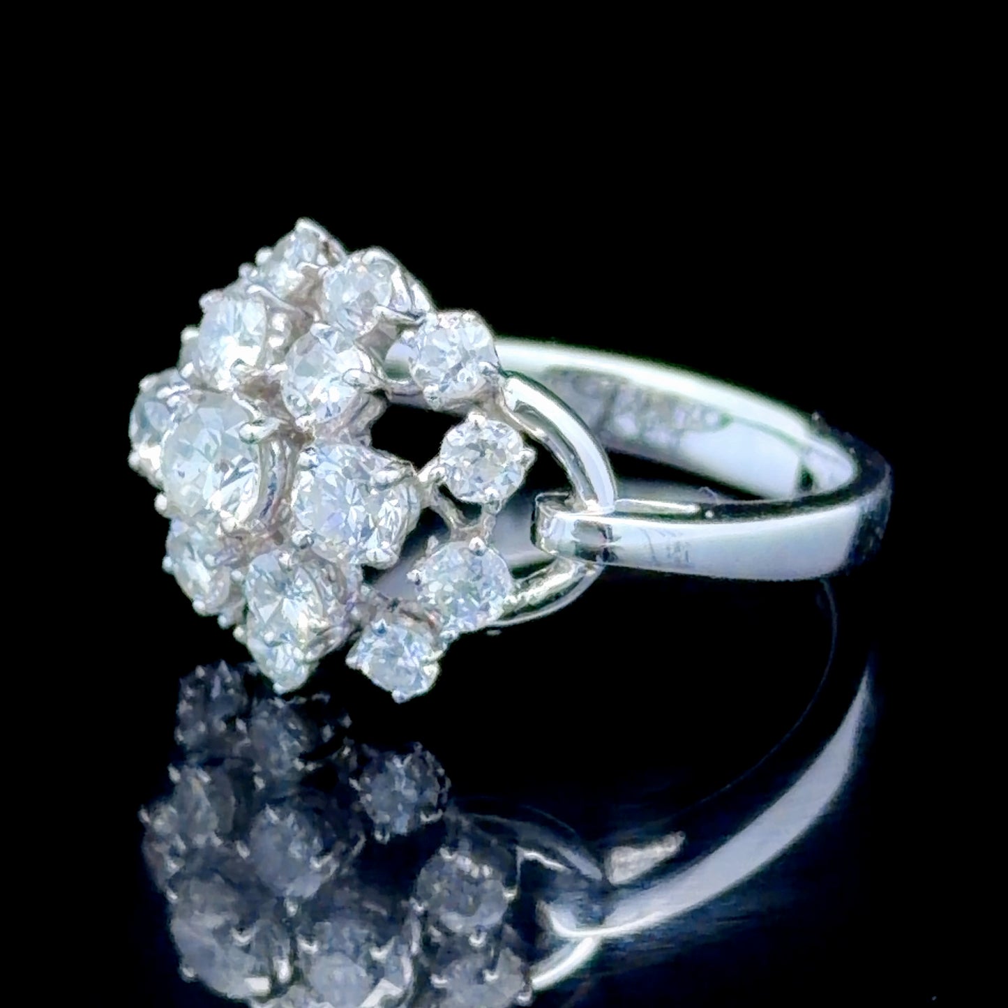 18K White Gold Diamond Cluster Ring APPX 2 CTS