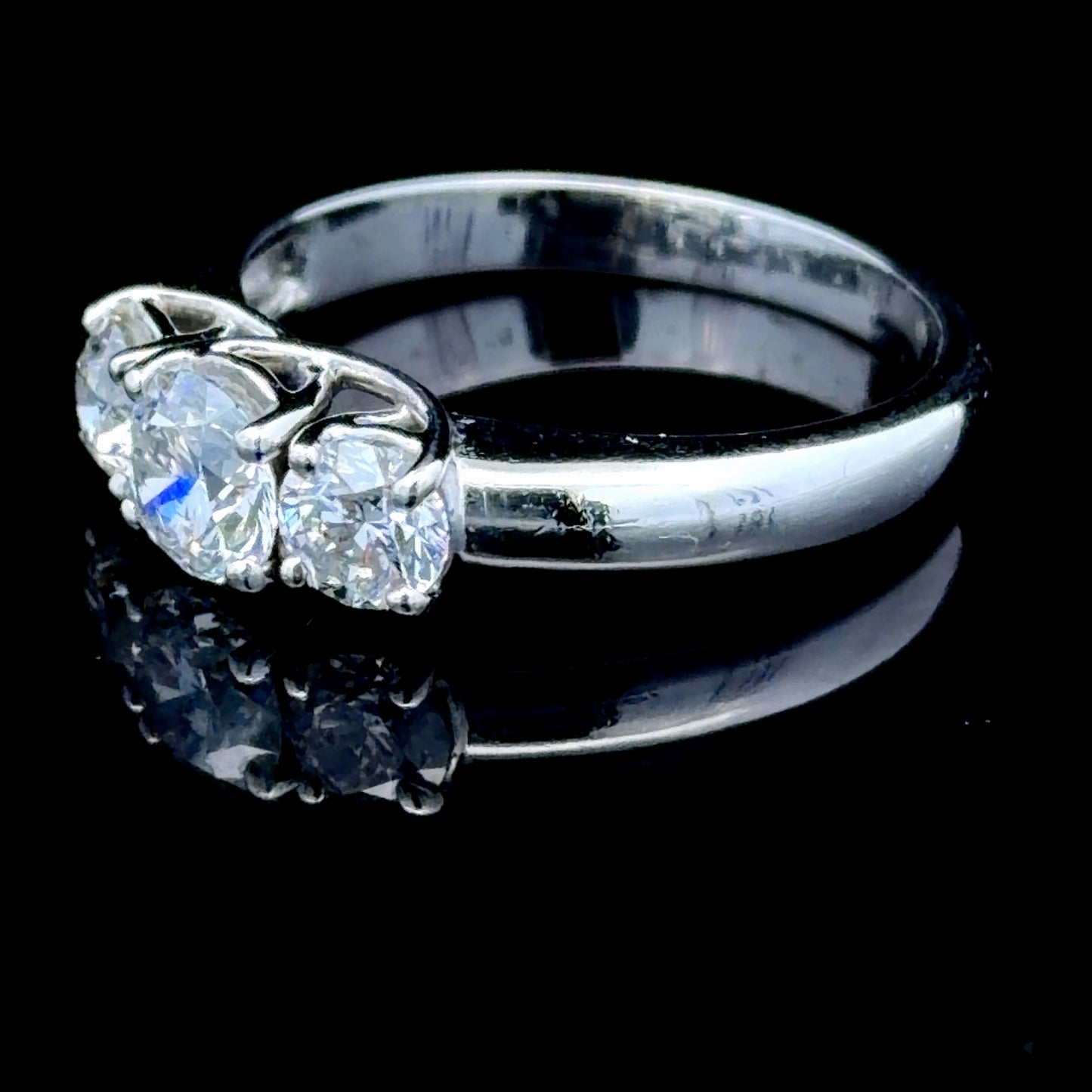 18K White Gold Diamond Trilogy Ring