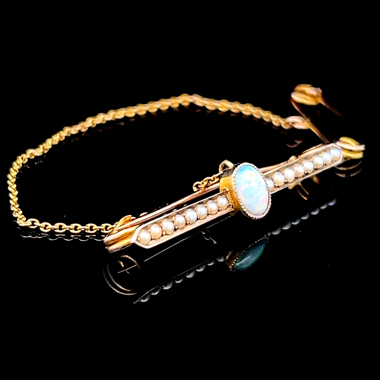 15K Yellow Gold Opal Pearl Brooch