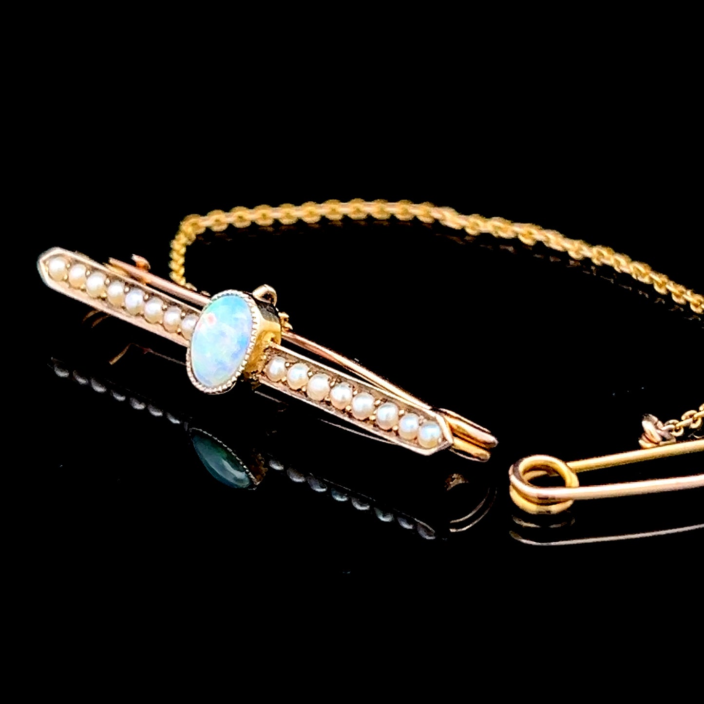 15K Yellow Gold Opal Pearl Brooch