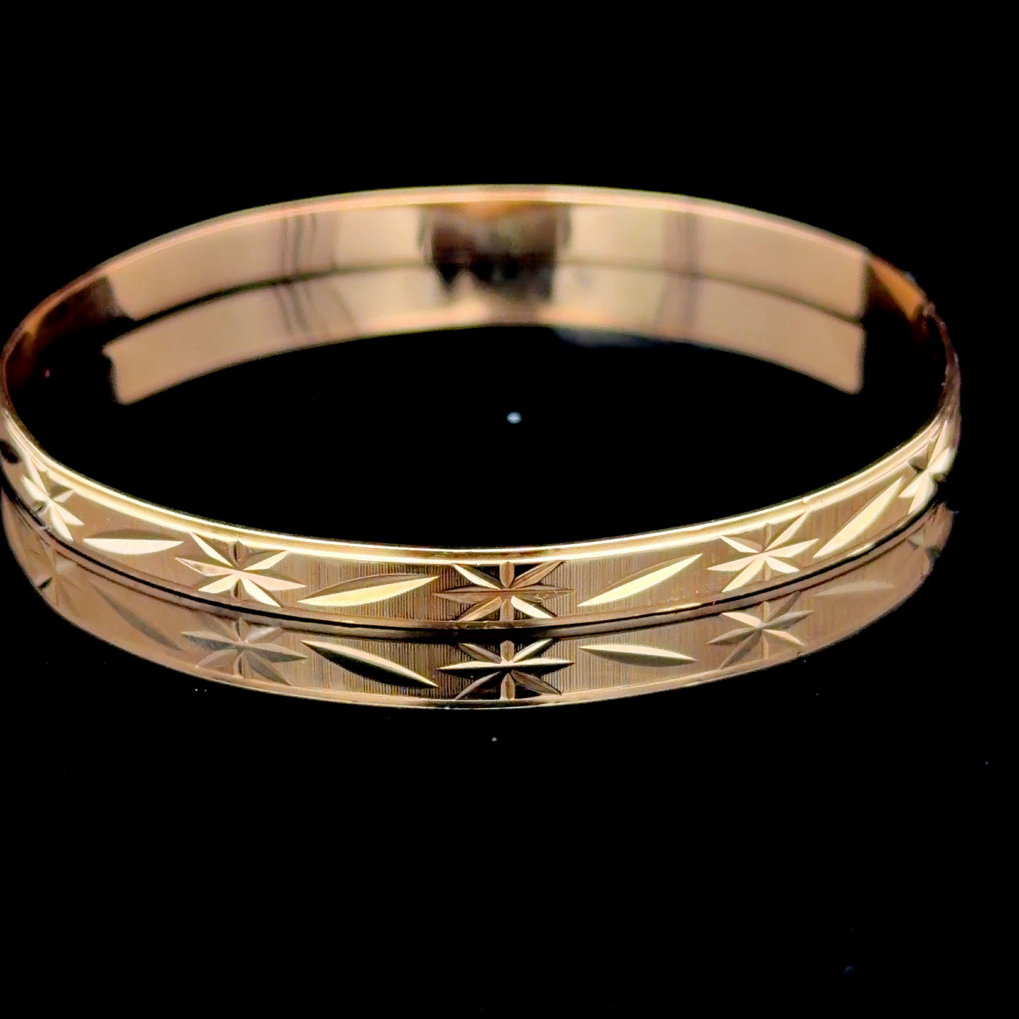 9K Yellow Gold Childs Bangle with Starburst Detailing