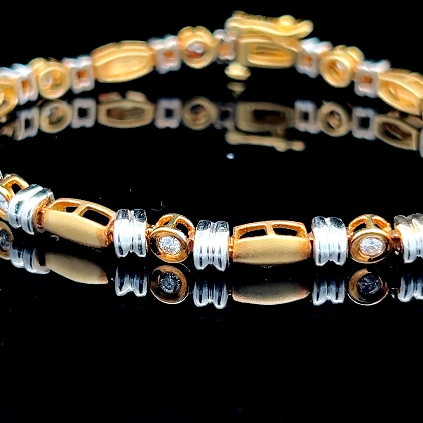 18K Yellow Gold / White Gold Diamond Bracelet