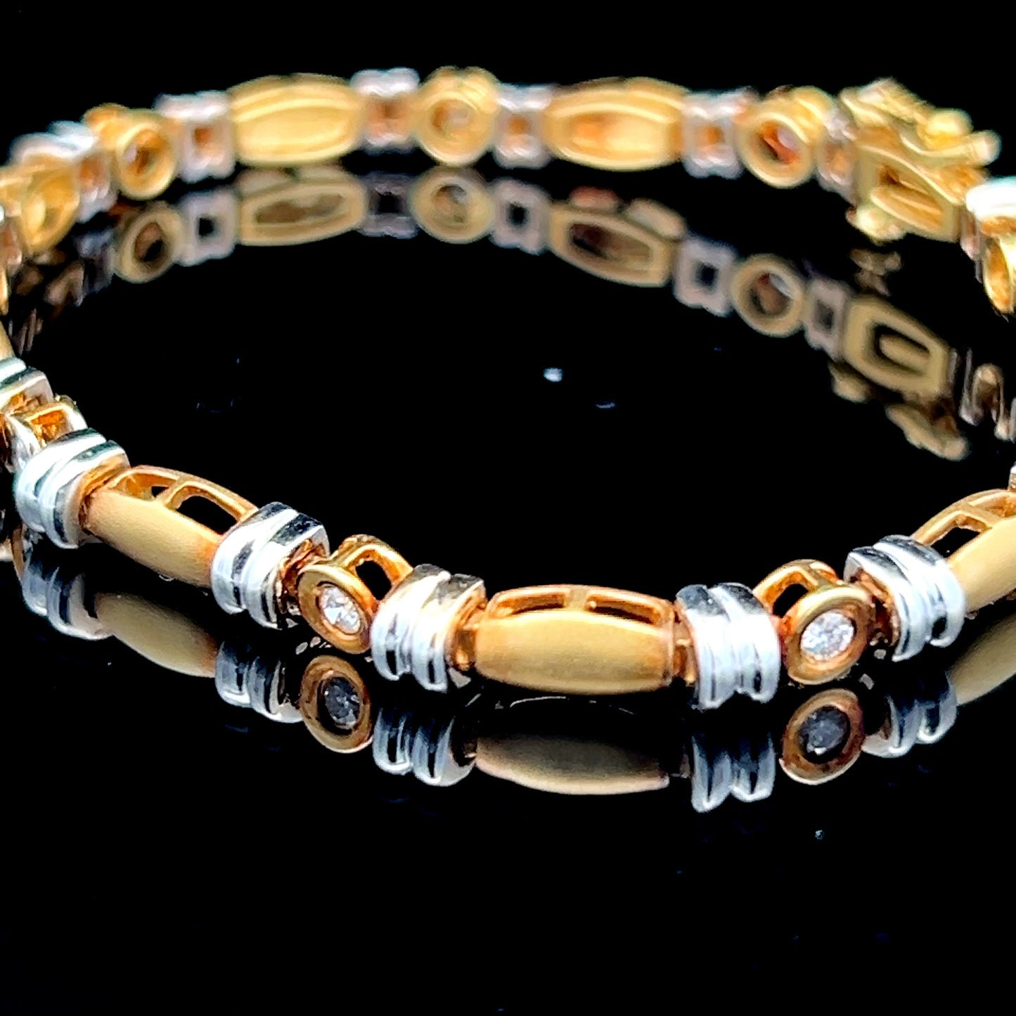 18K Yellow Gold / White Gold Diamond Bracelet