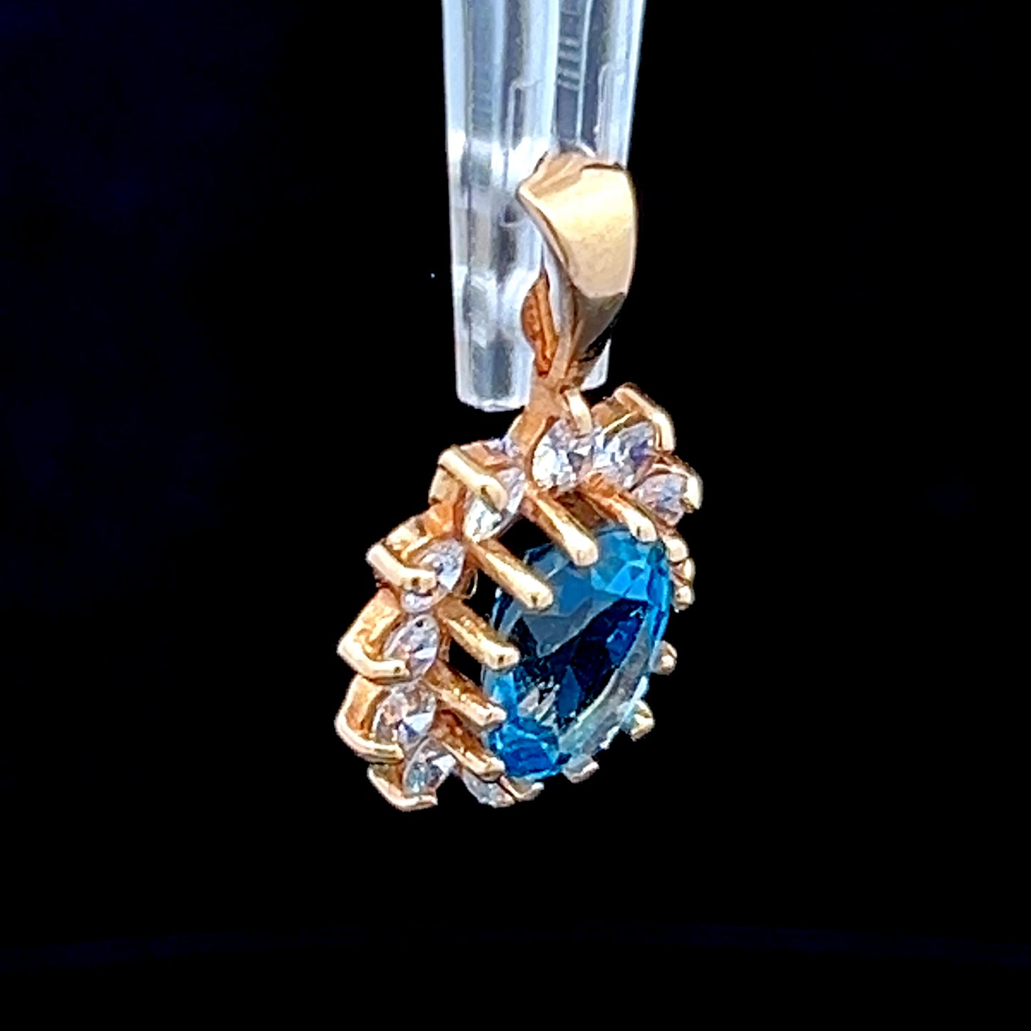 9K Yellow Gold Blue & White Topaz Pendant