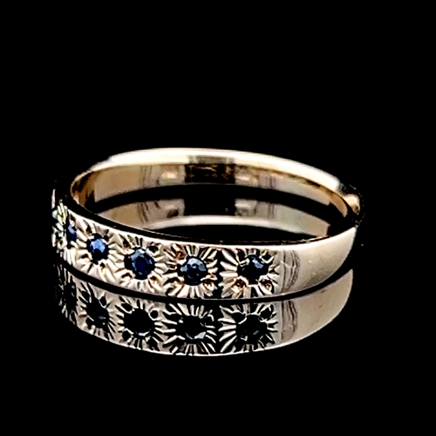 9K Yellow Gold Sapphire Band