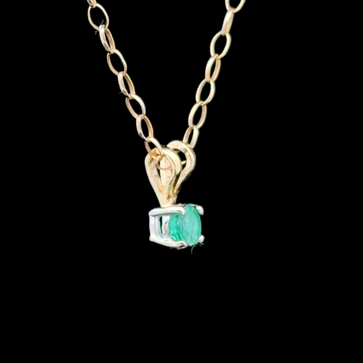 18K Yellow Gold Pendant