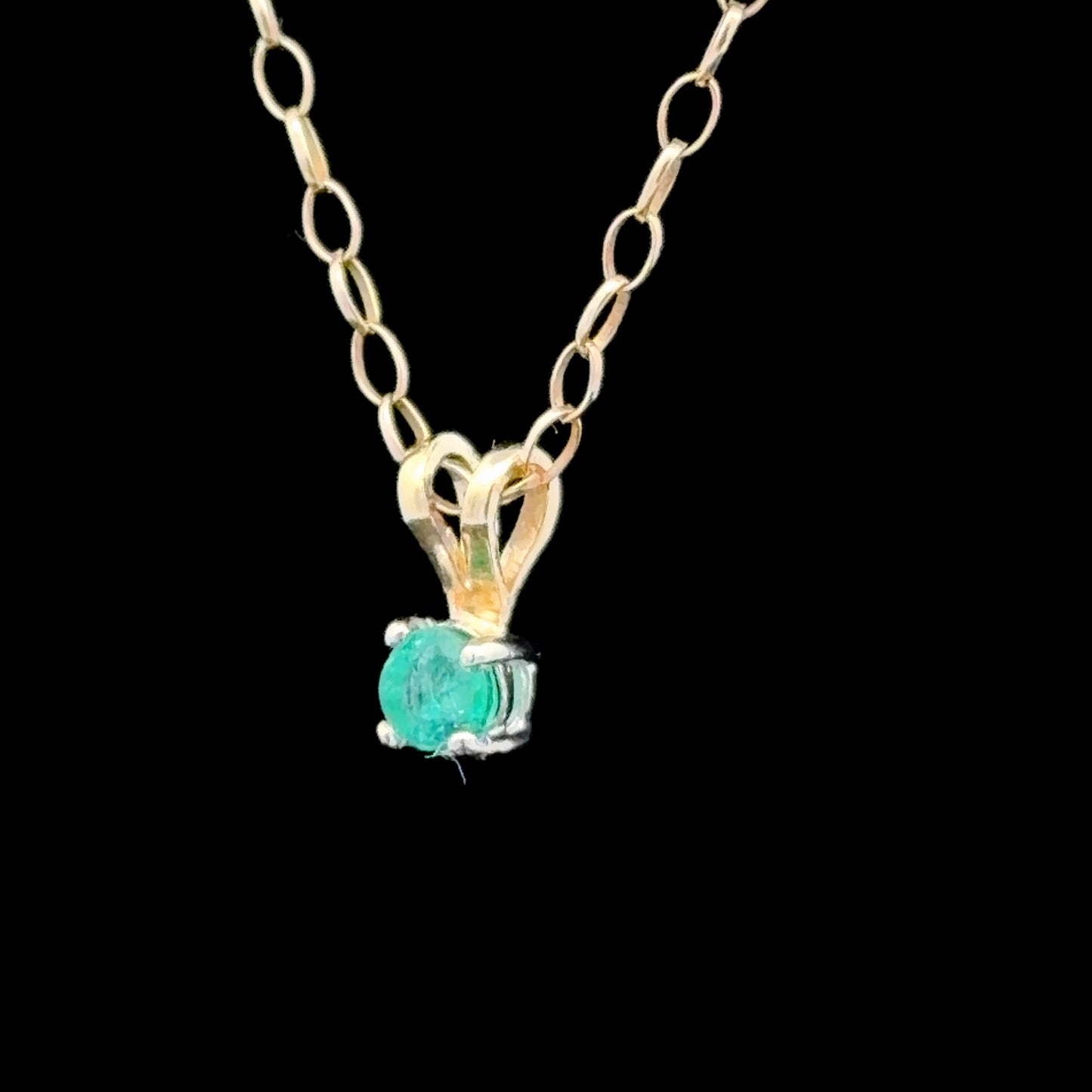 18K Yellow Gold Pendant