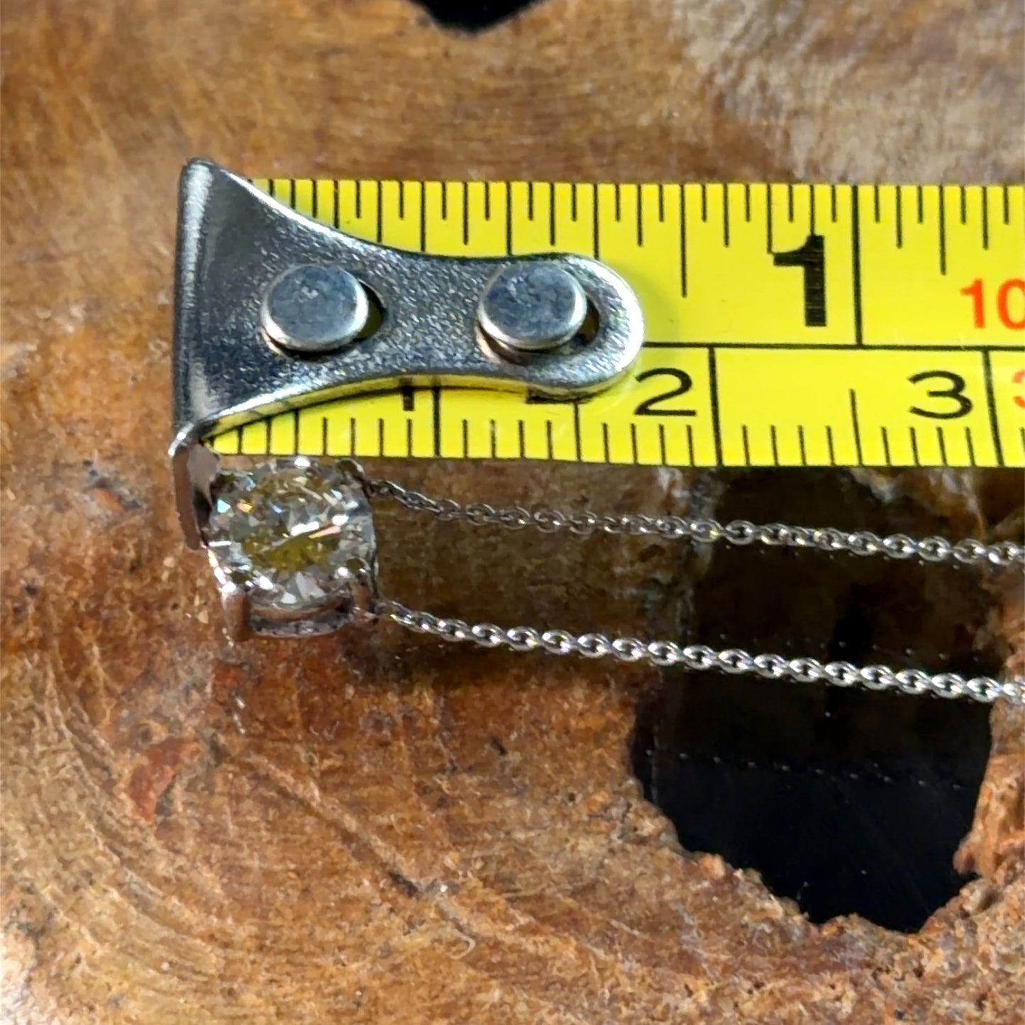 18K White Gold Diamond Pendant APPX 0.7 CTS