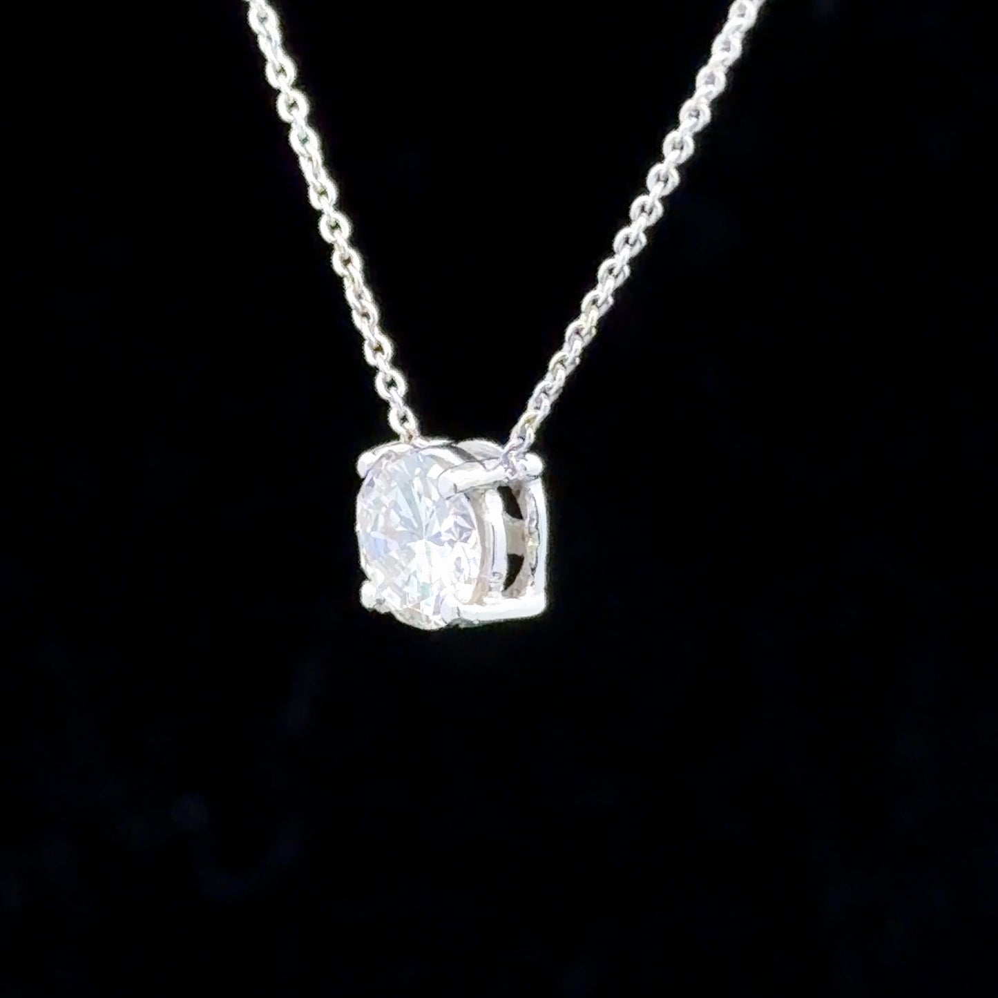 18K White Gold Diamond Pendant APPX 0.7 CTS