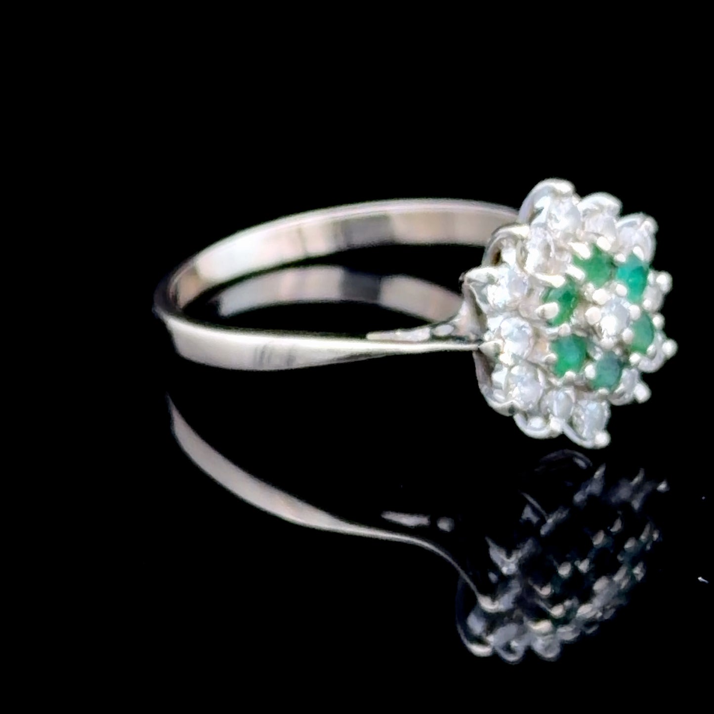 18K White Gold Diamond & Emerald Cluster Ring