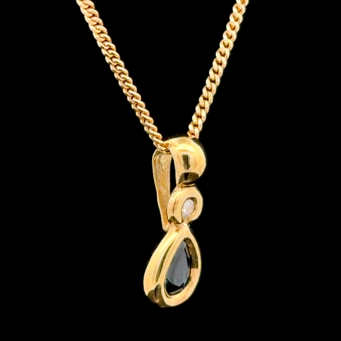 9K Yellow Gold Diamond & Sapphire Drop Pendant & Chain