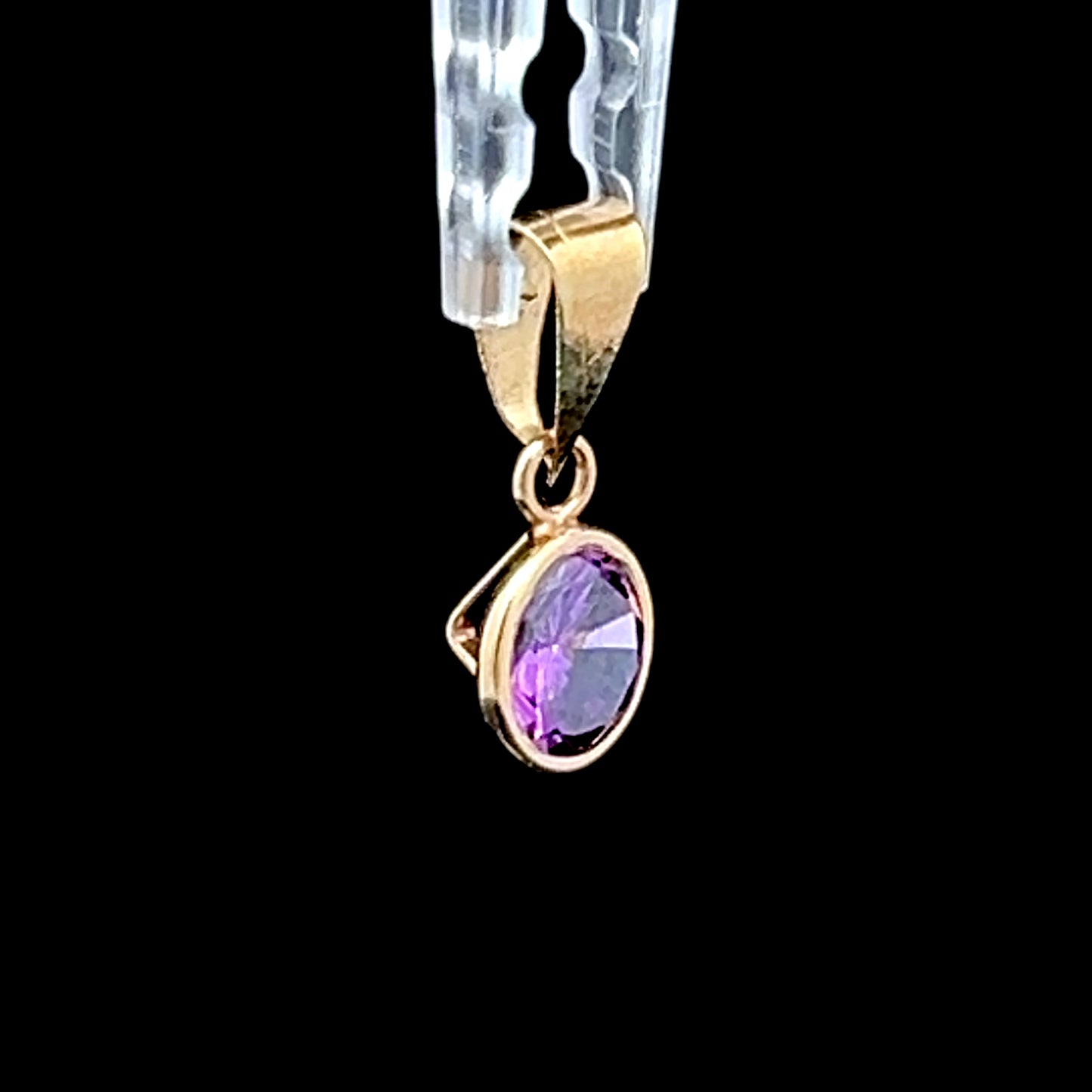 9K Yellow Gold Amethyst Pendant