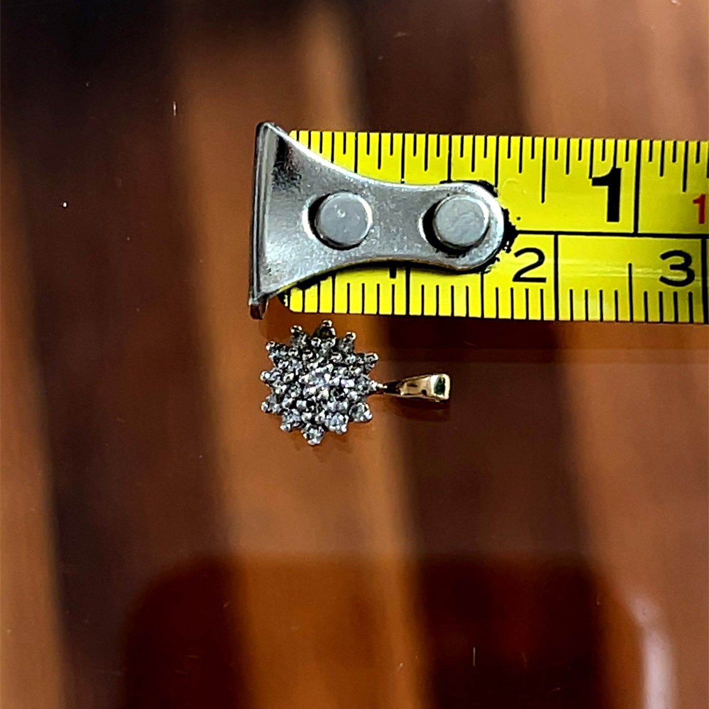 9K Yellow Gold / White Gold Diamond Pendant