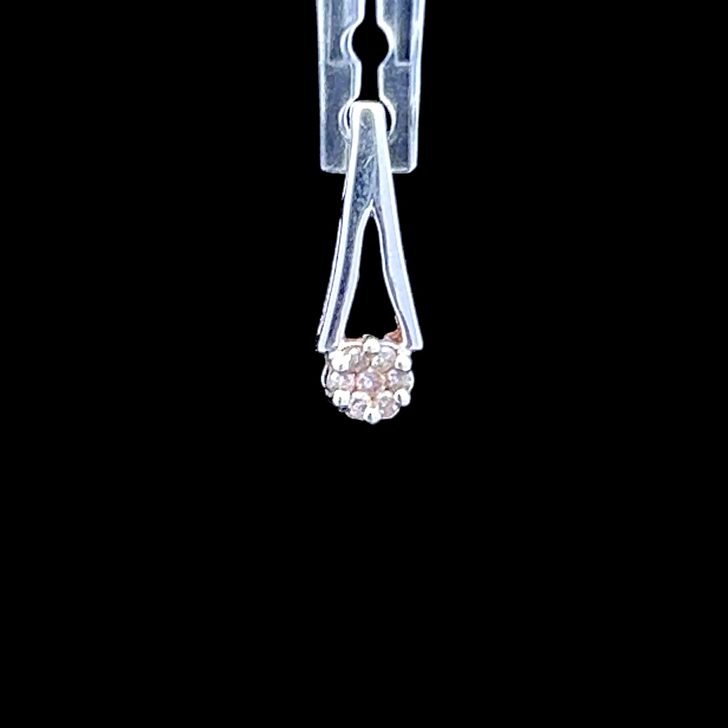 9K White Gold Diamond Pendant