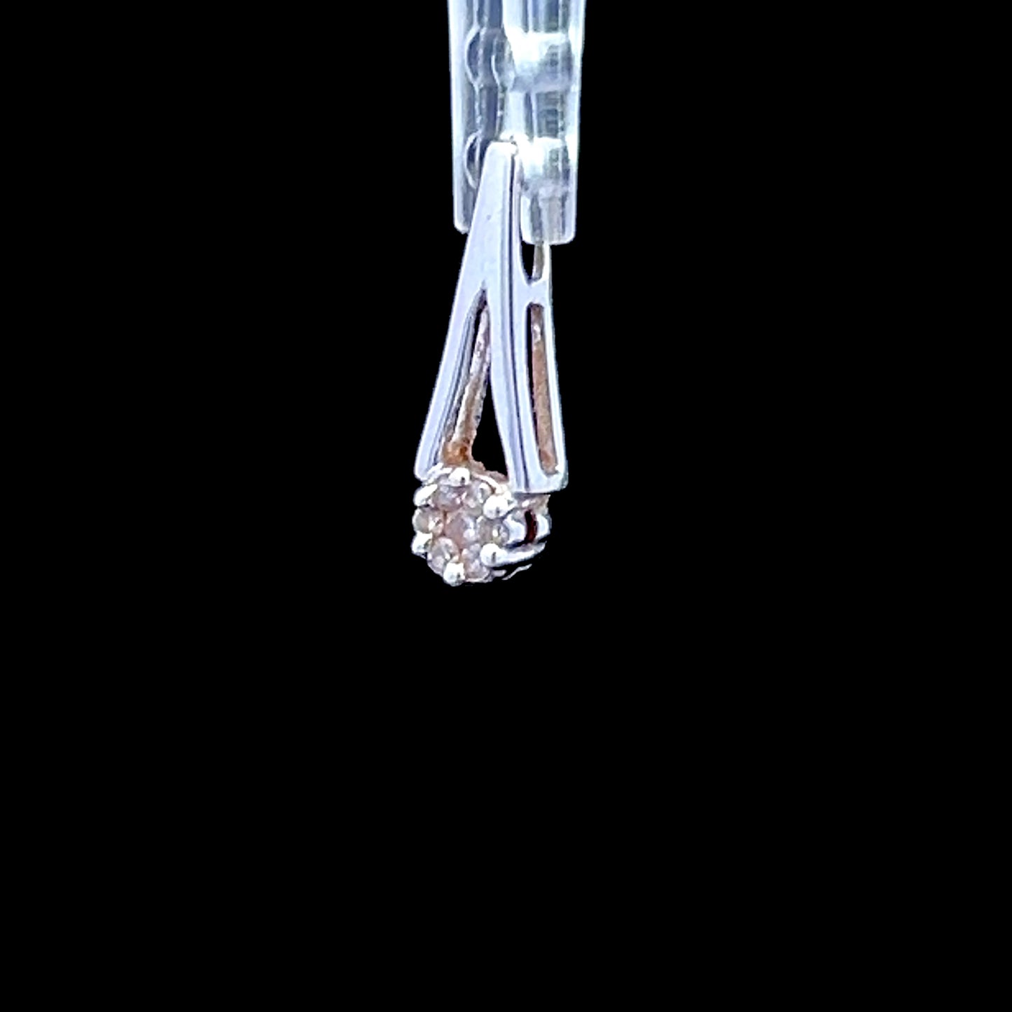 9K White Gold Diamond Pendant