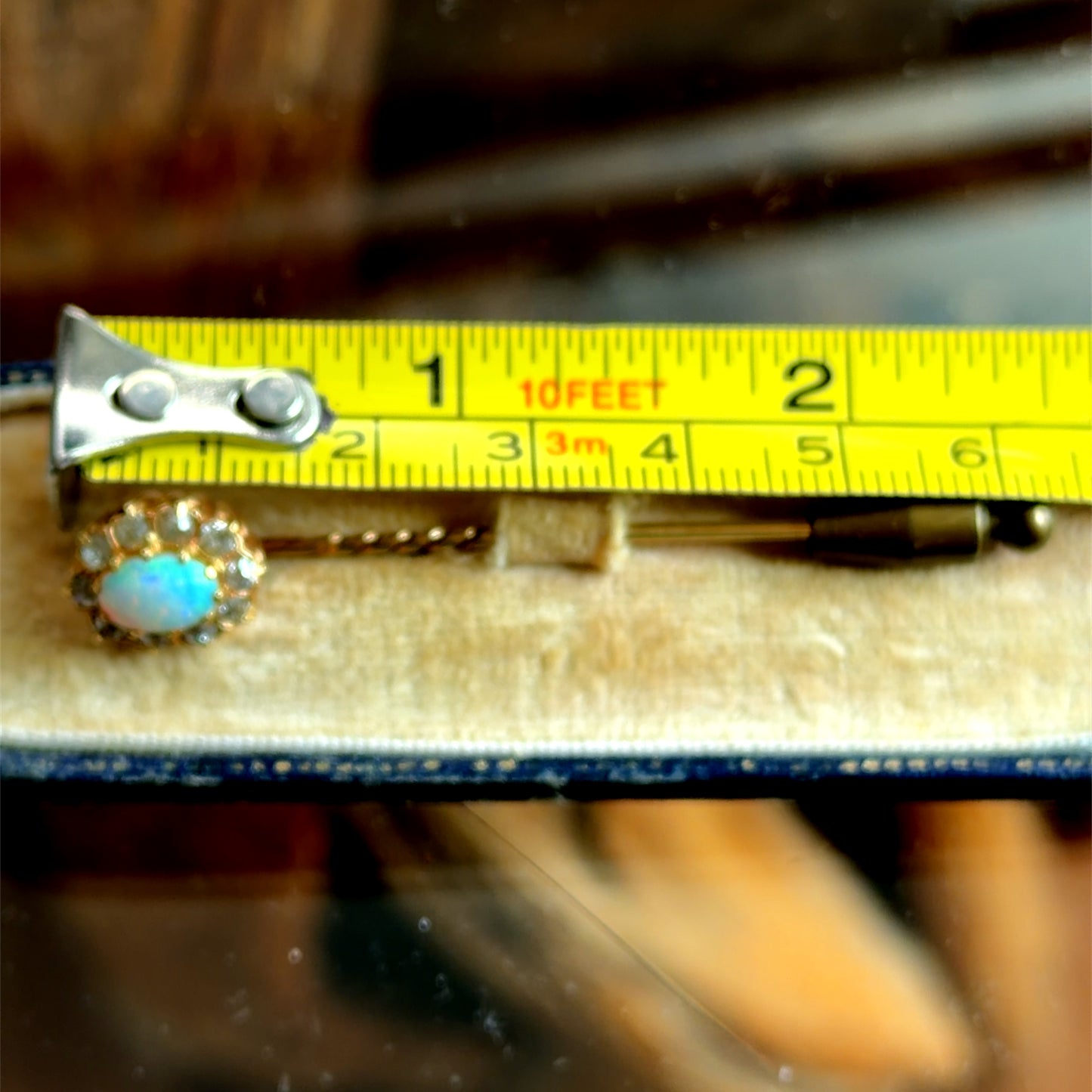 18K Yellow Gold Opal & Diamond Tie / Scarf Pin
