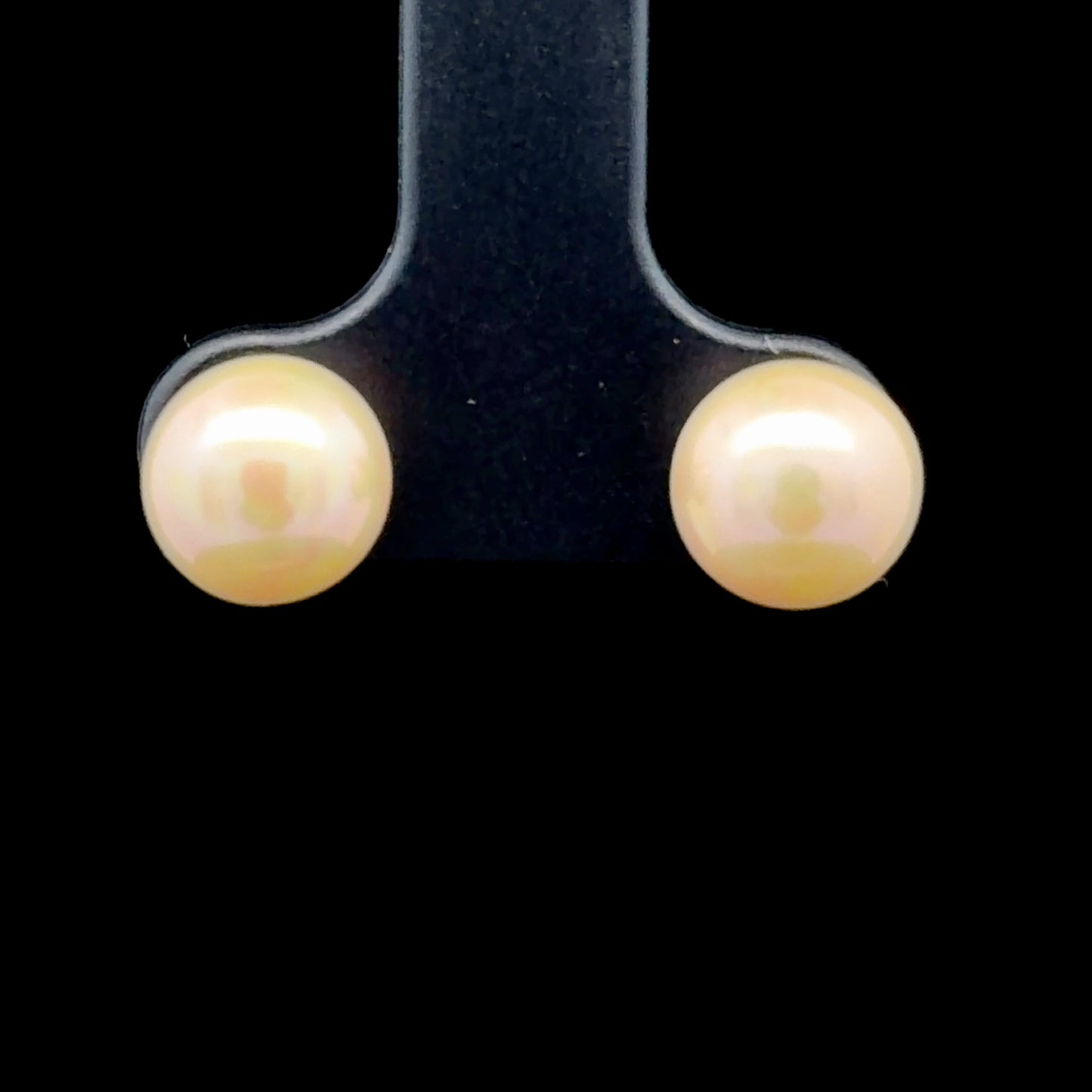 9K Yellow Gold Cream Pearl Studs