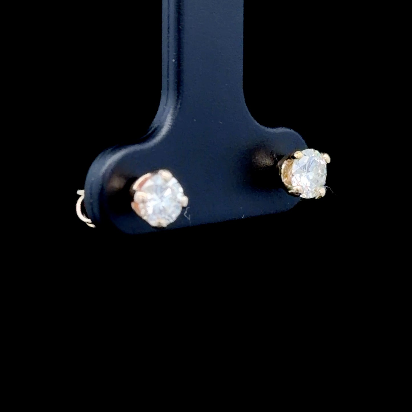 9K Yellow Gold Diamond Studs APPX 0.52 CTS