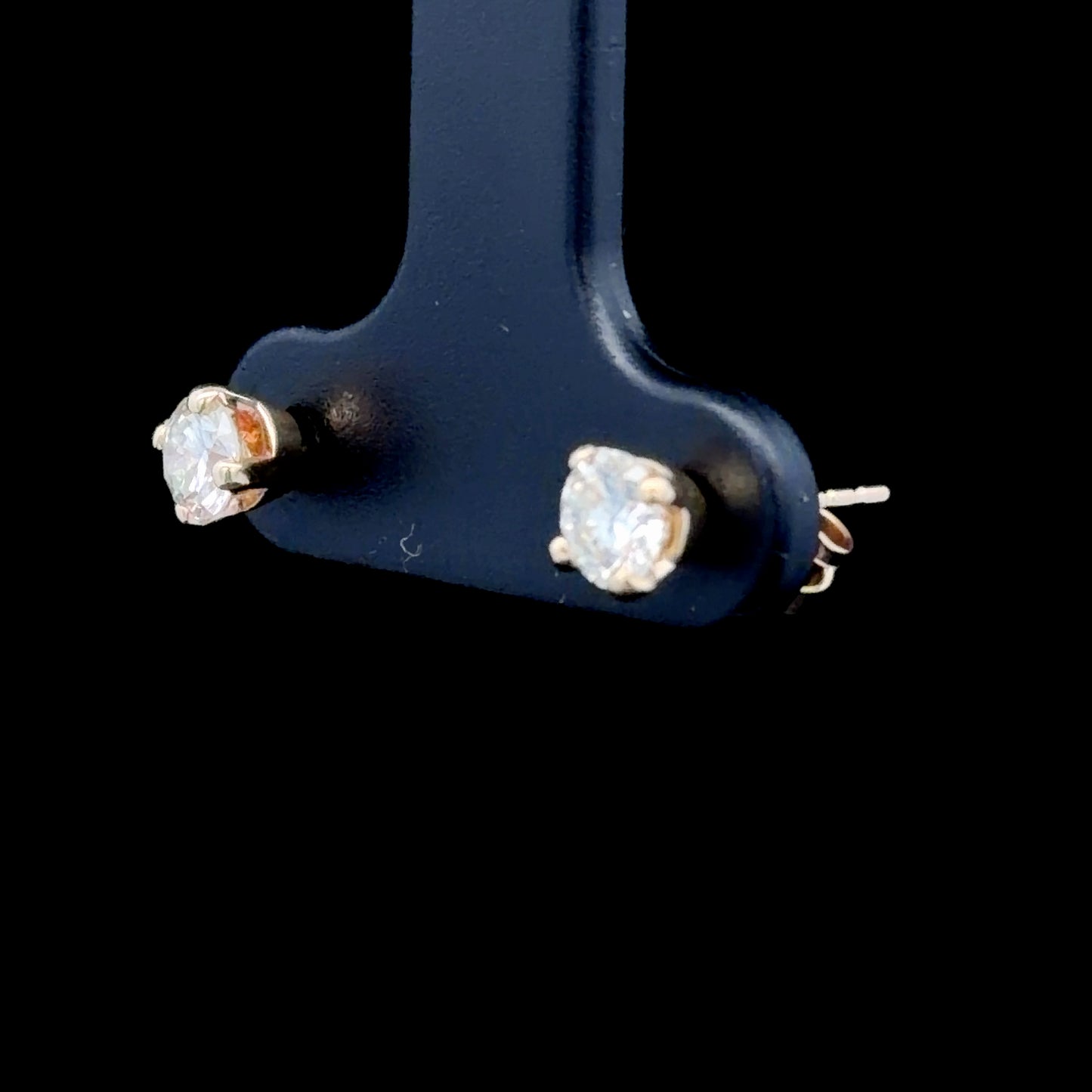 9K Yellow Gold Diamond Studs APPX 0.52 CTS