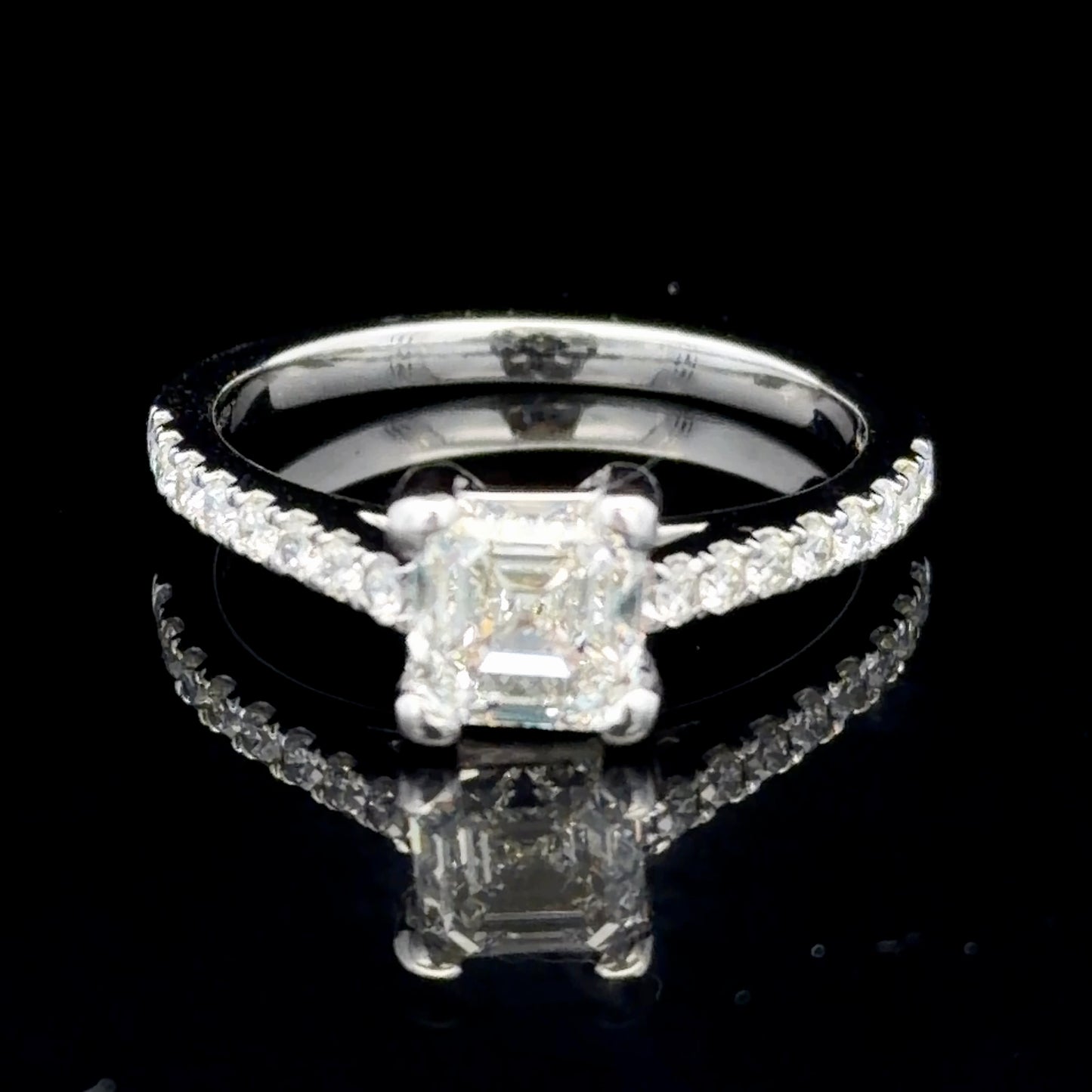 Platinum Emerald Cut Diamond Solitaire Ring VS2 I Colour CERTIFIED