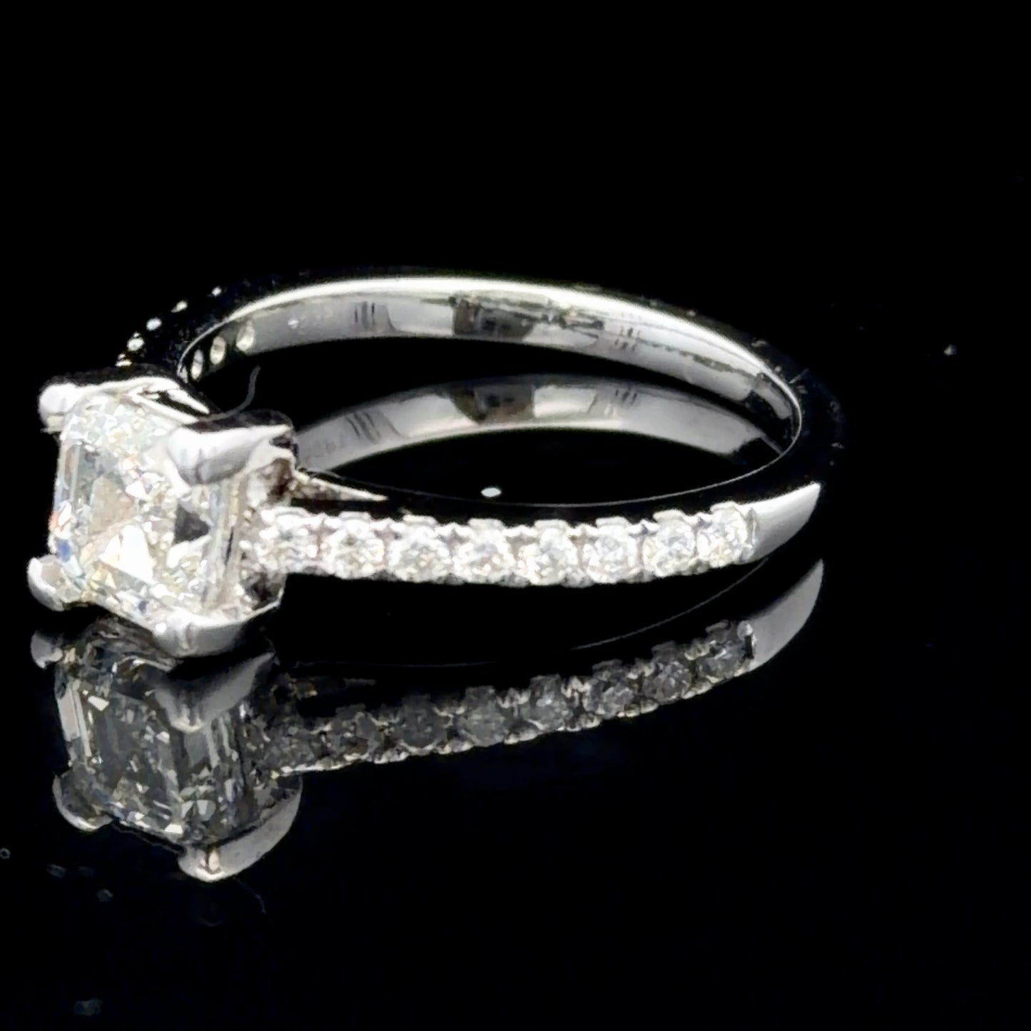Platinum Emerald Cut Diamond Solitaire Ring VS2 I Colour CERTIFIED