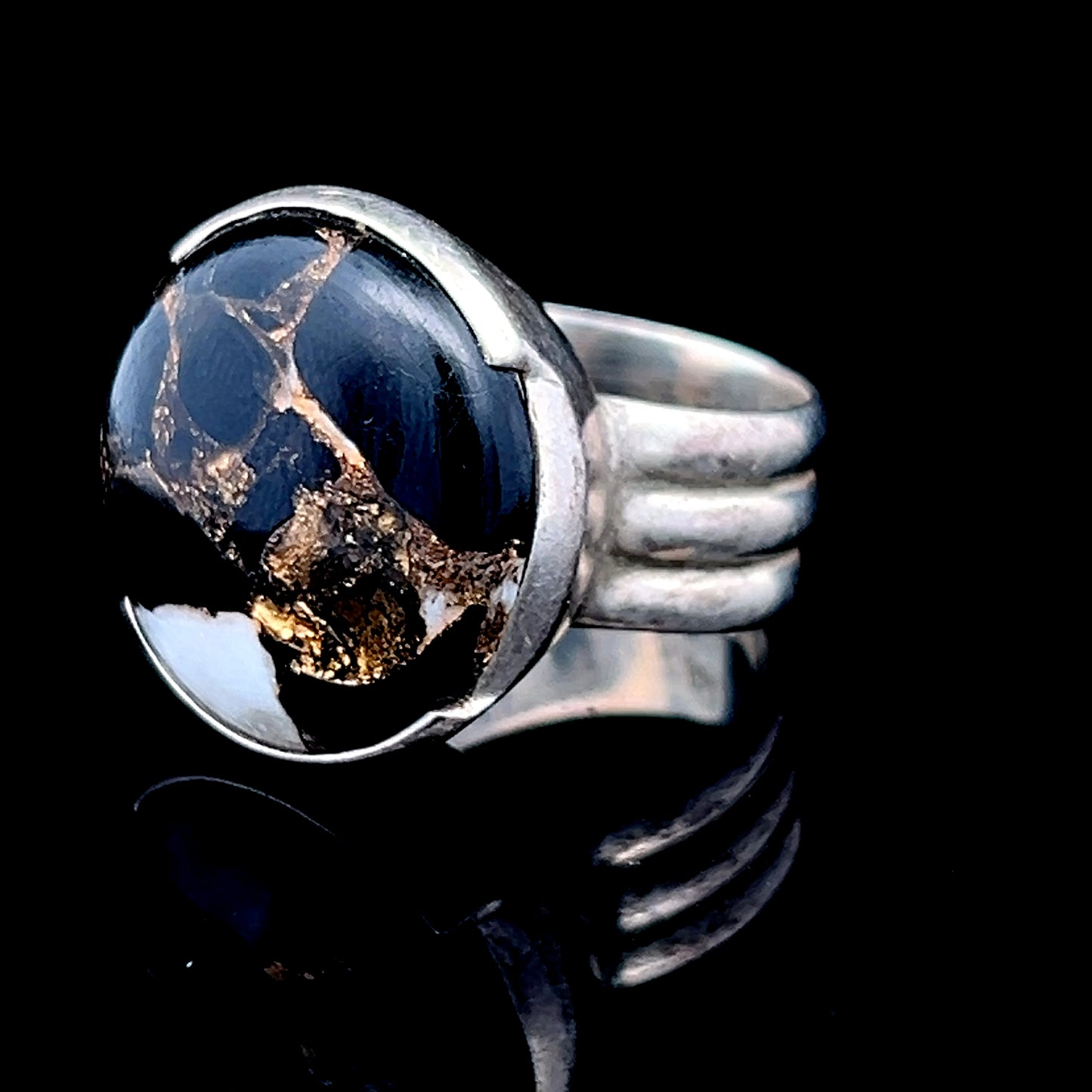 Silver Round Brown & White Stone Ring