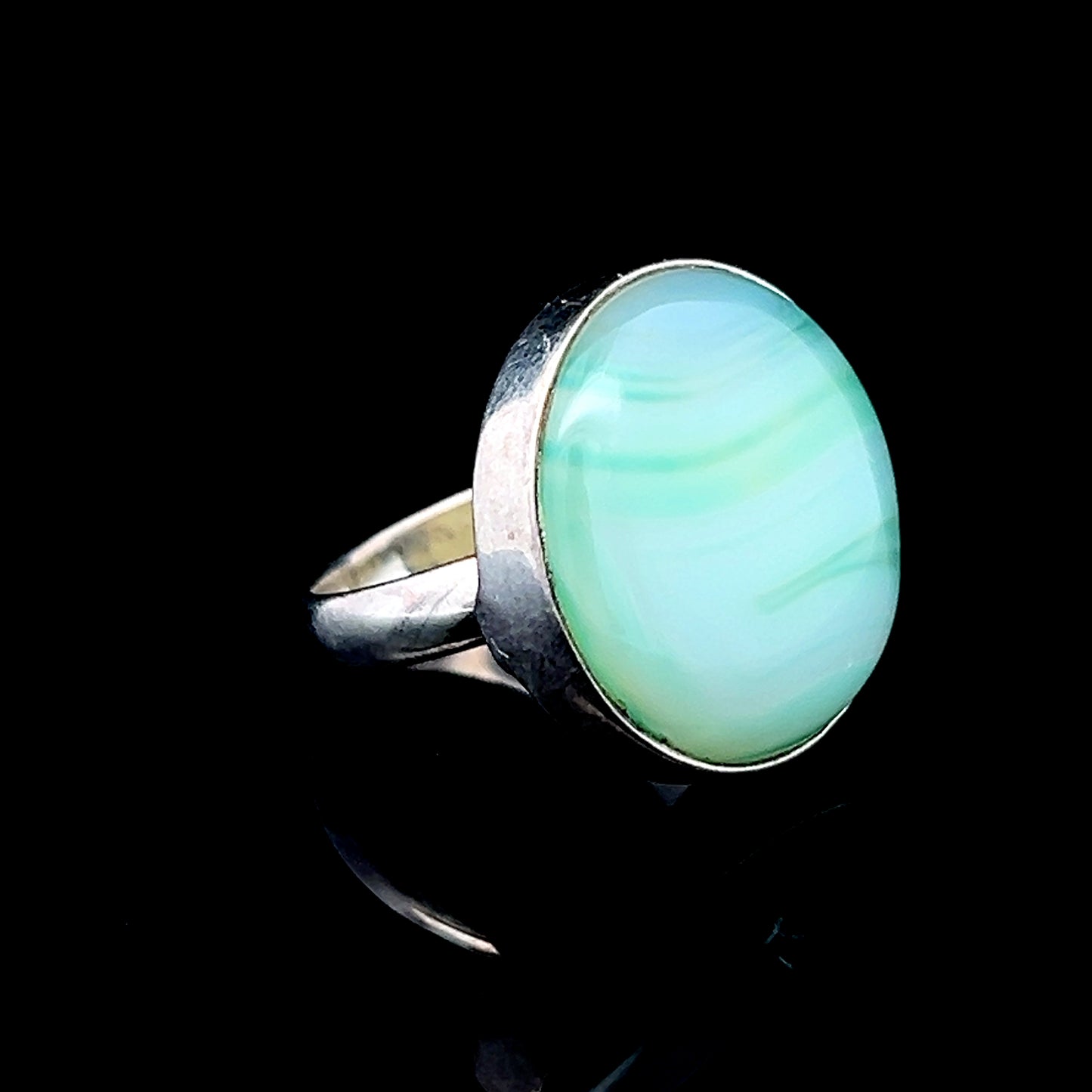 Silver Round Green Chalcedony Ring
