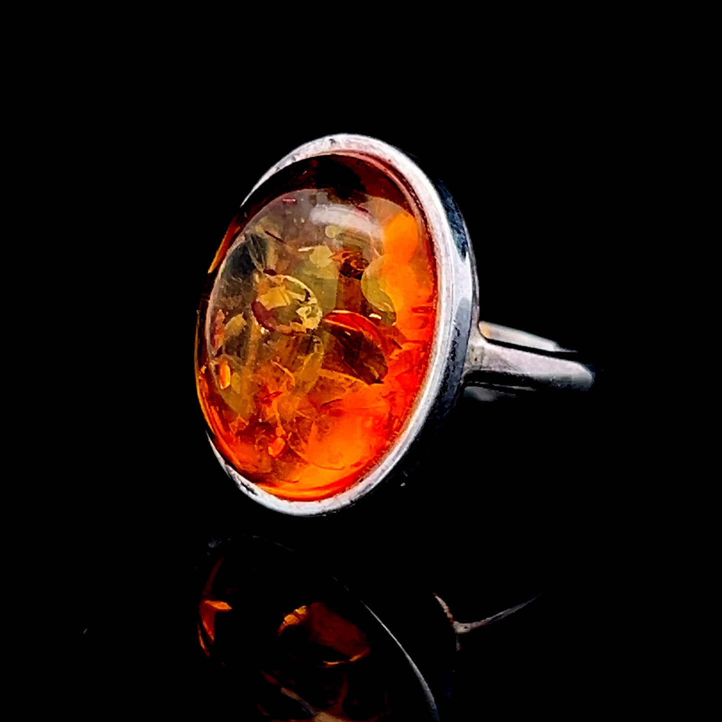 Silver Oval Amber Ring