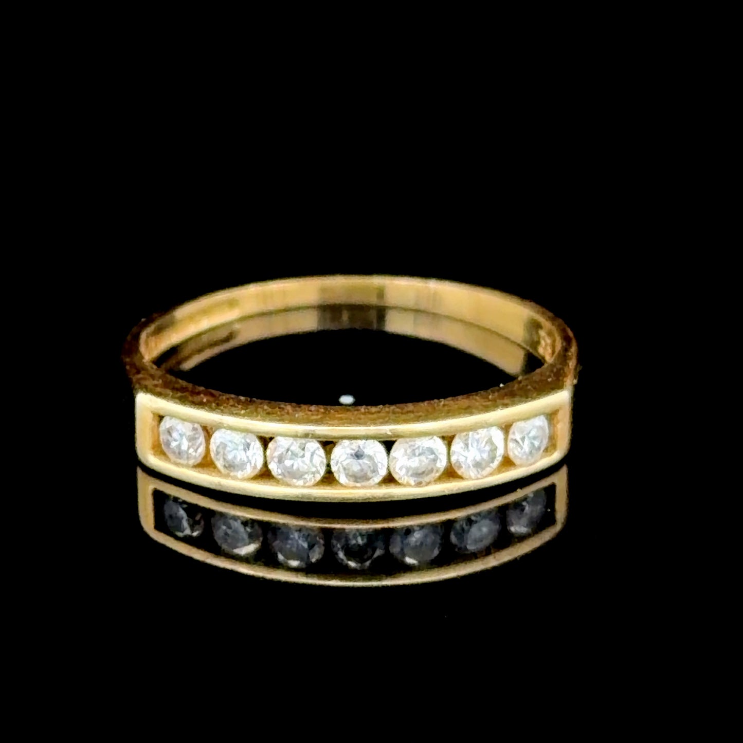 18K Yellow Gold Diamond Band APPX 0.33 CTS