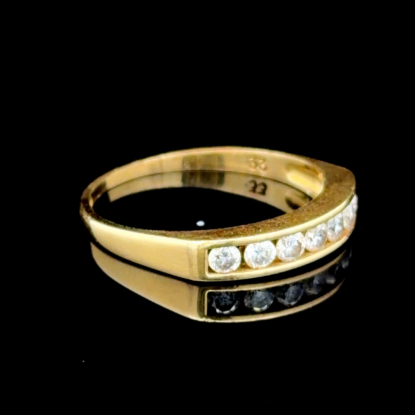 18K Yellow Gold Diamond Band APPX 0.33 CTS