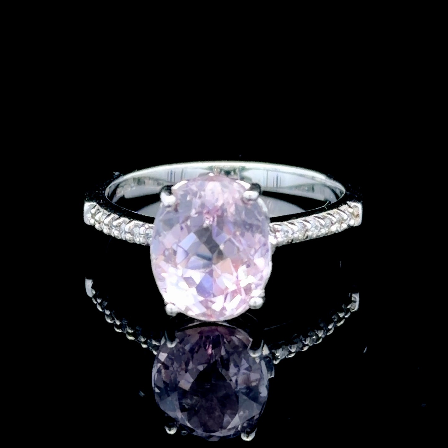 9K White Gold Morganite & Diamond Ring